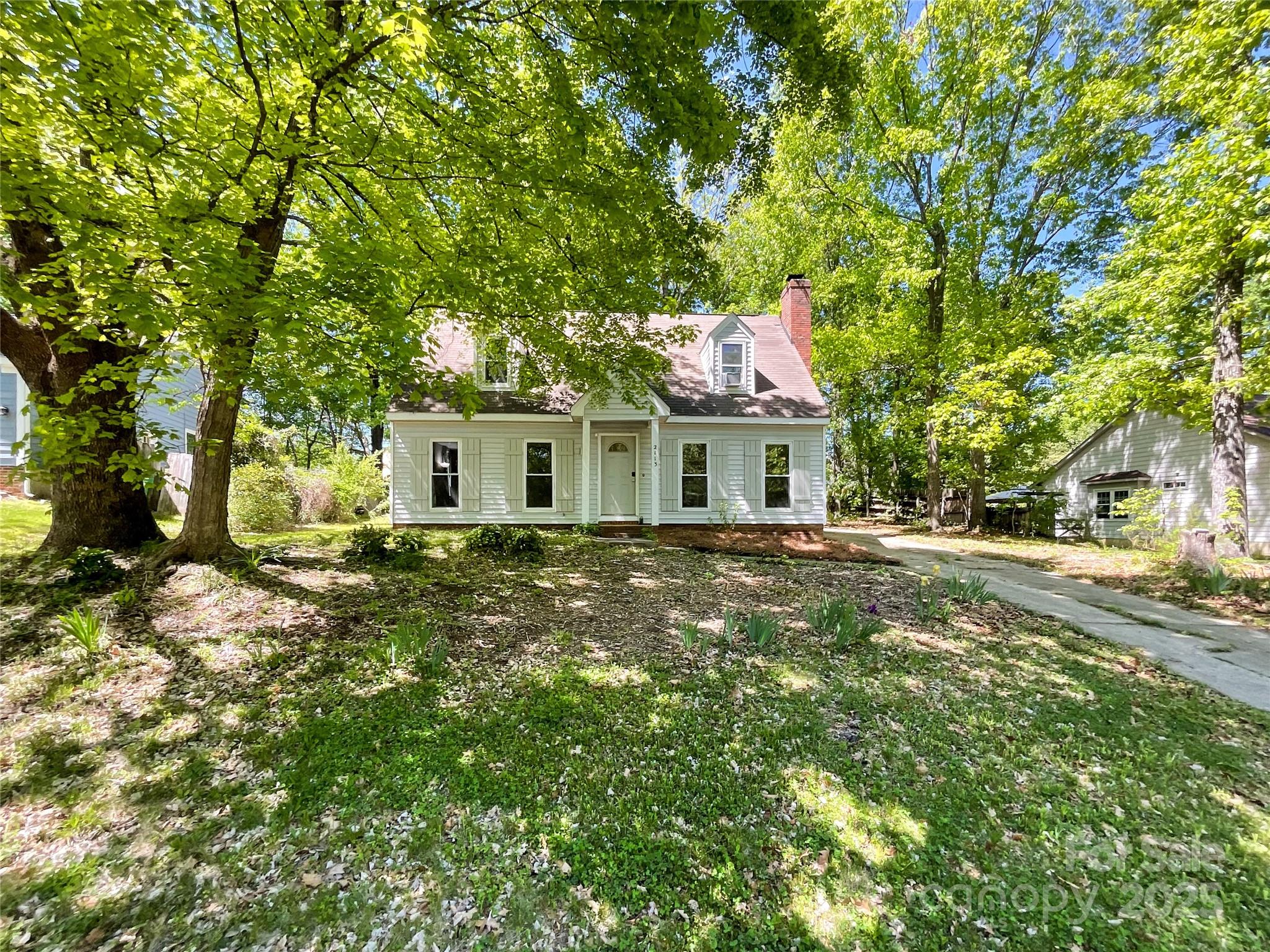 2113 Killarney Place, Charlotte NC 28262