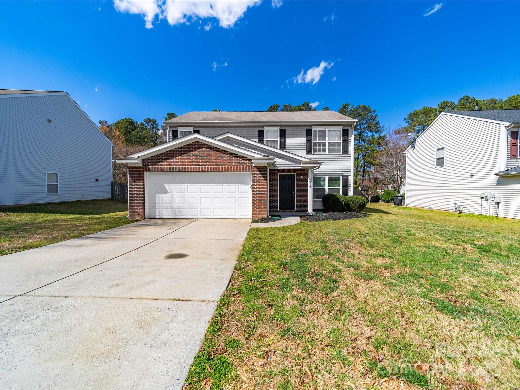 4018 Larkhaven Village Drive, Charlotte NC 28215