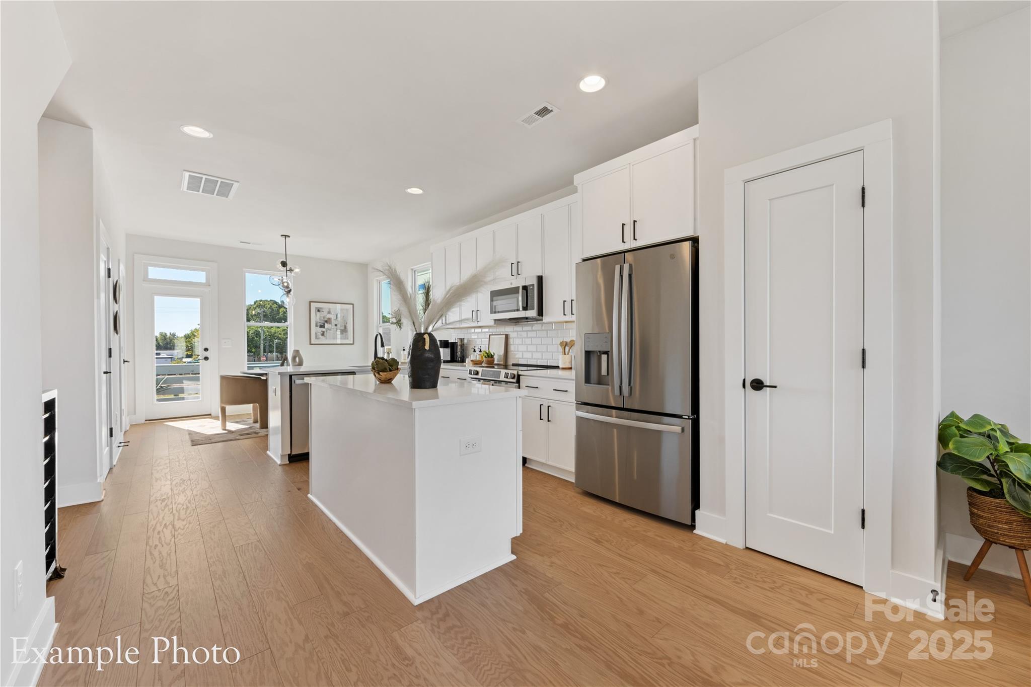 546 Rountree Road Unit 8, Charlotte NC 28217