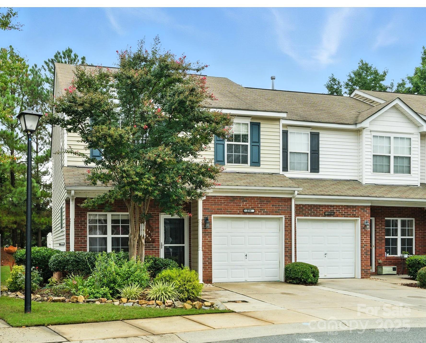 236 Azteca Drive, Matthews NC 28104