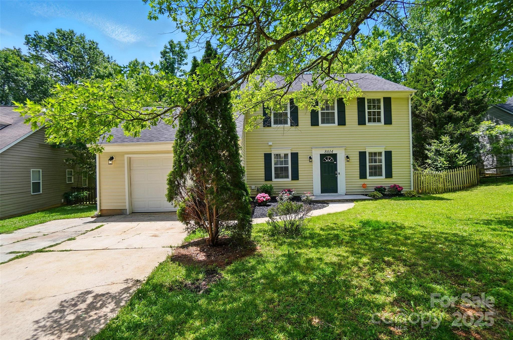 8014 Sherington Way, Charlotte NC 28227