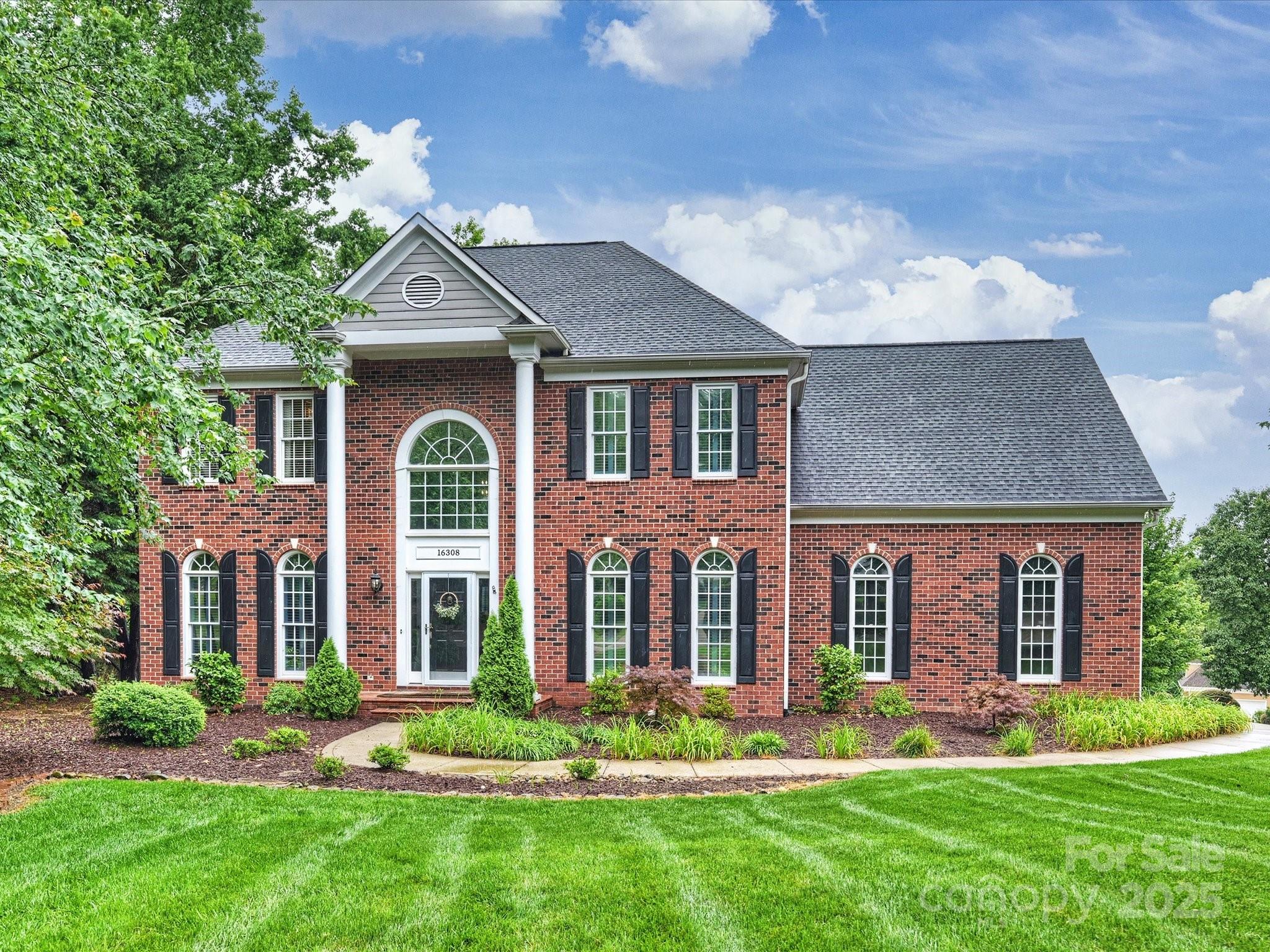 16308 Woolwine Road, Charlotte NC 28278
