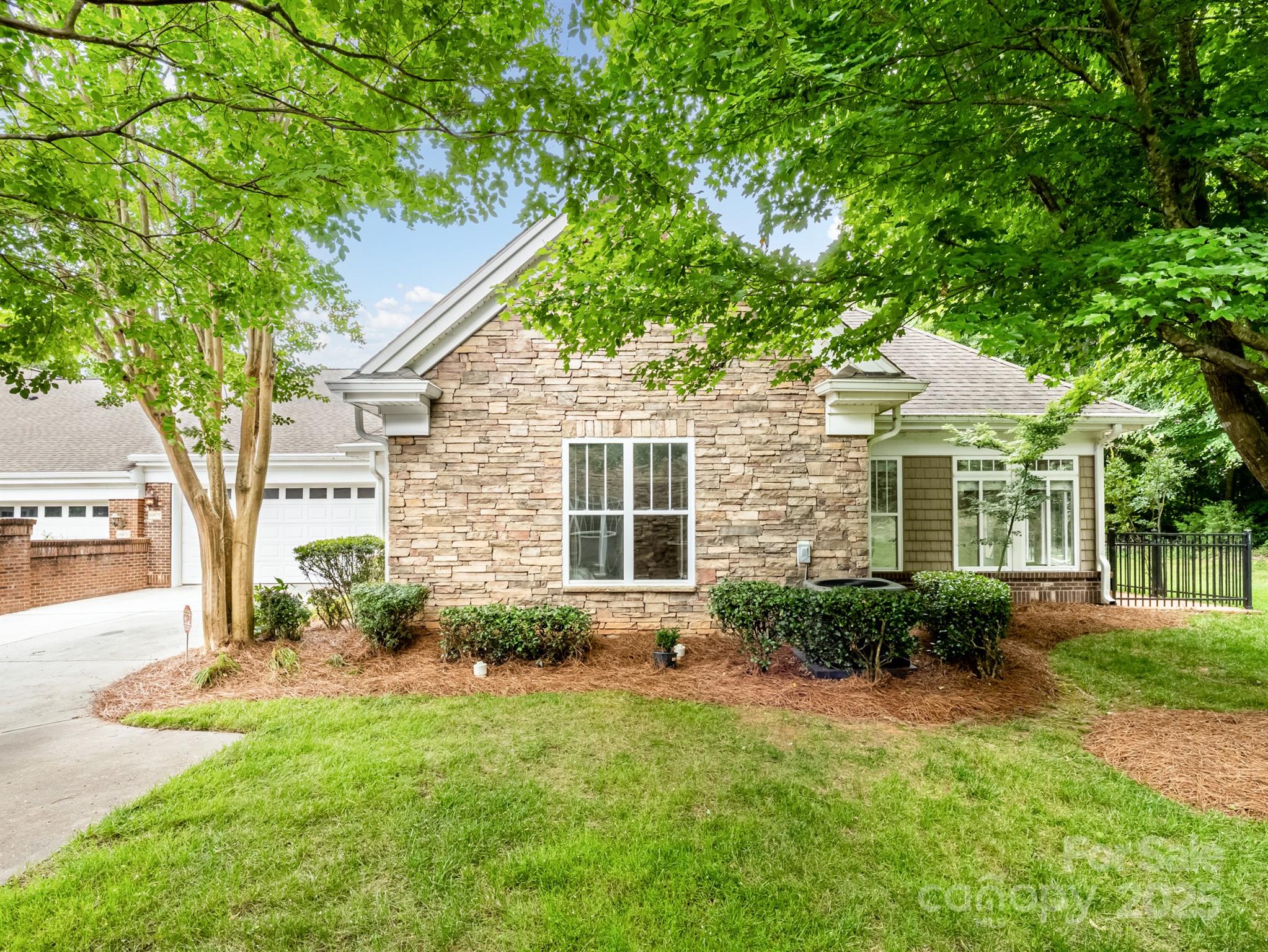 10875 Casetta Drive, Matthews NC 28105