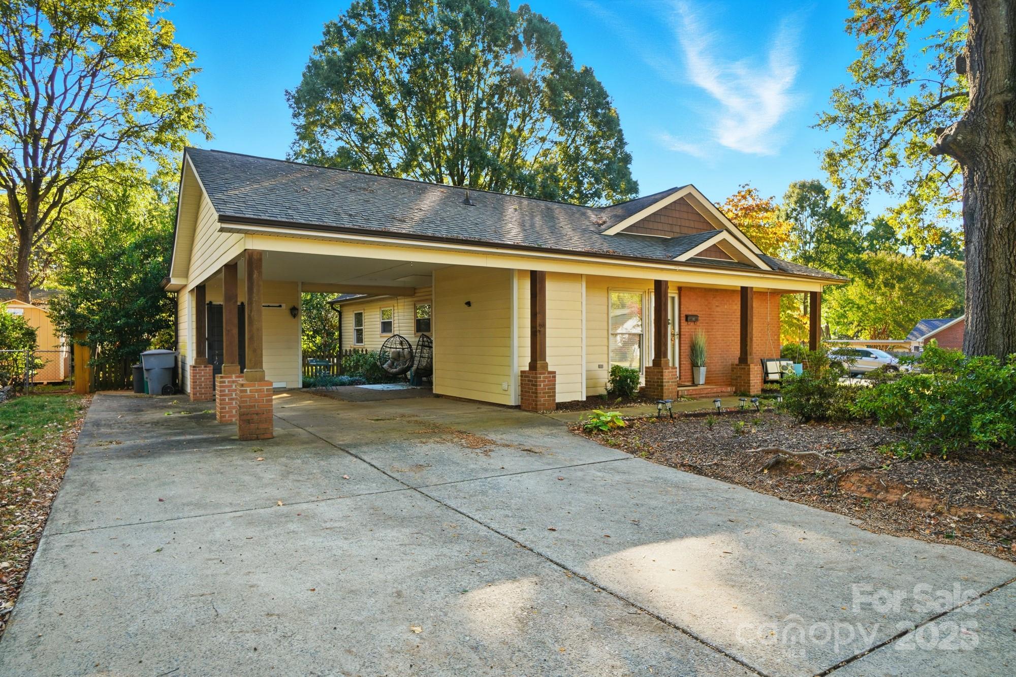 5229 Milford Road, Charlotte NC 28210