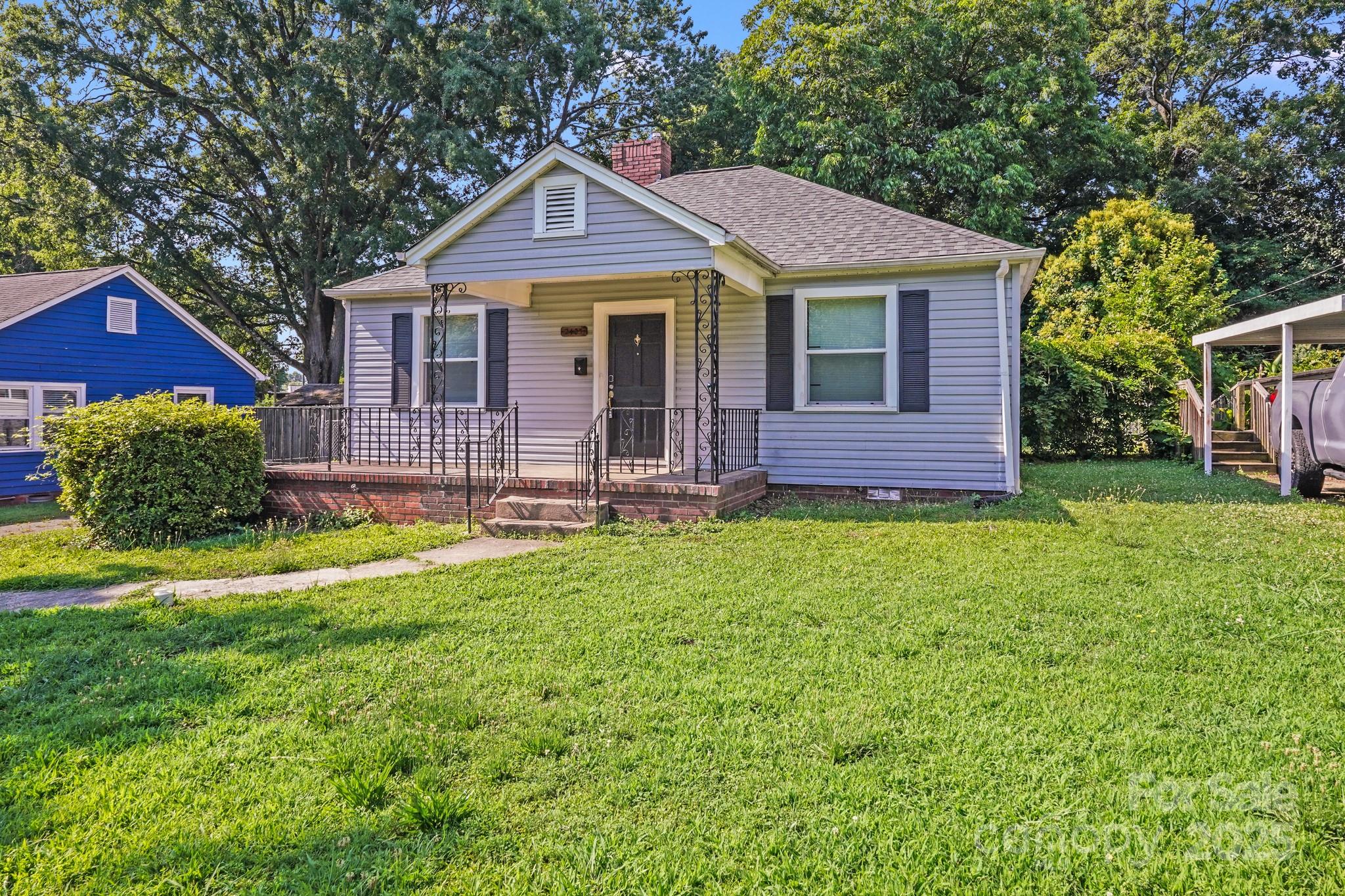 2405 Greenland Avenue, Charlotte NC 28208