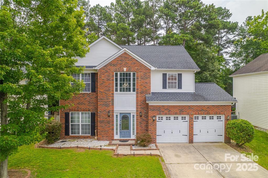 9910 Sandman Lane, Charlotte NC 28216