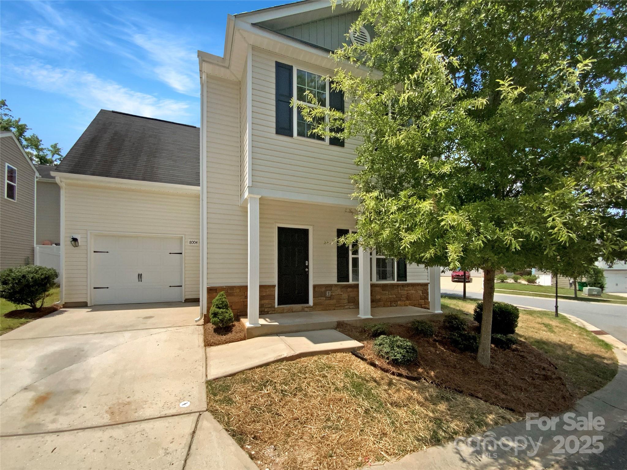8004 Stevie Oaks Lane, Charlotte NC 28215