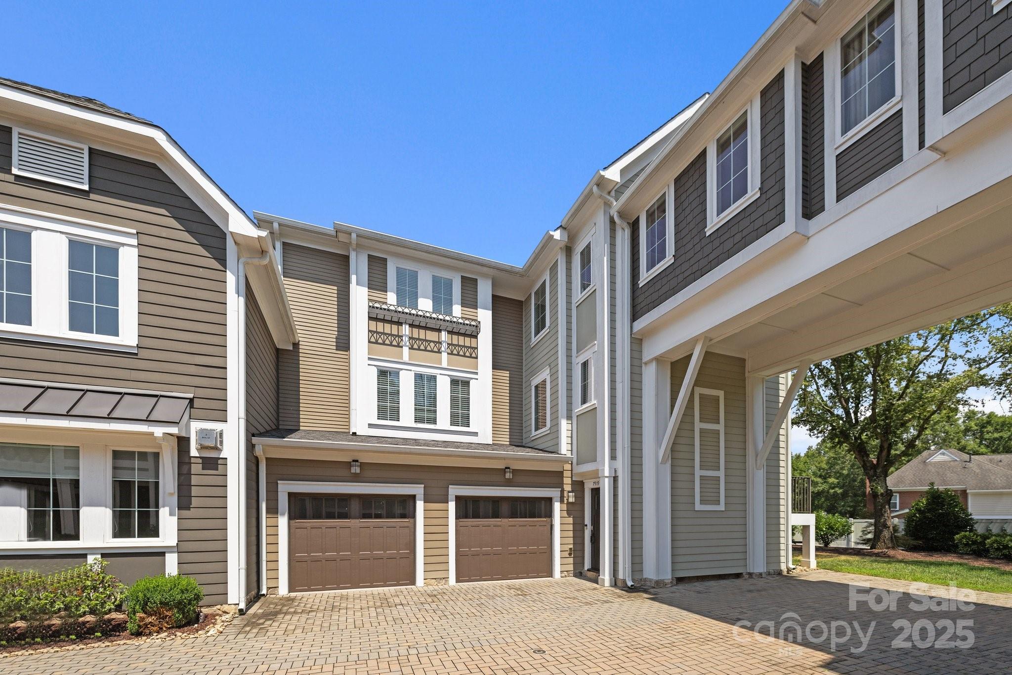 7919 Rea View Court, Charlotte NC 28226