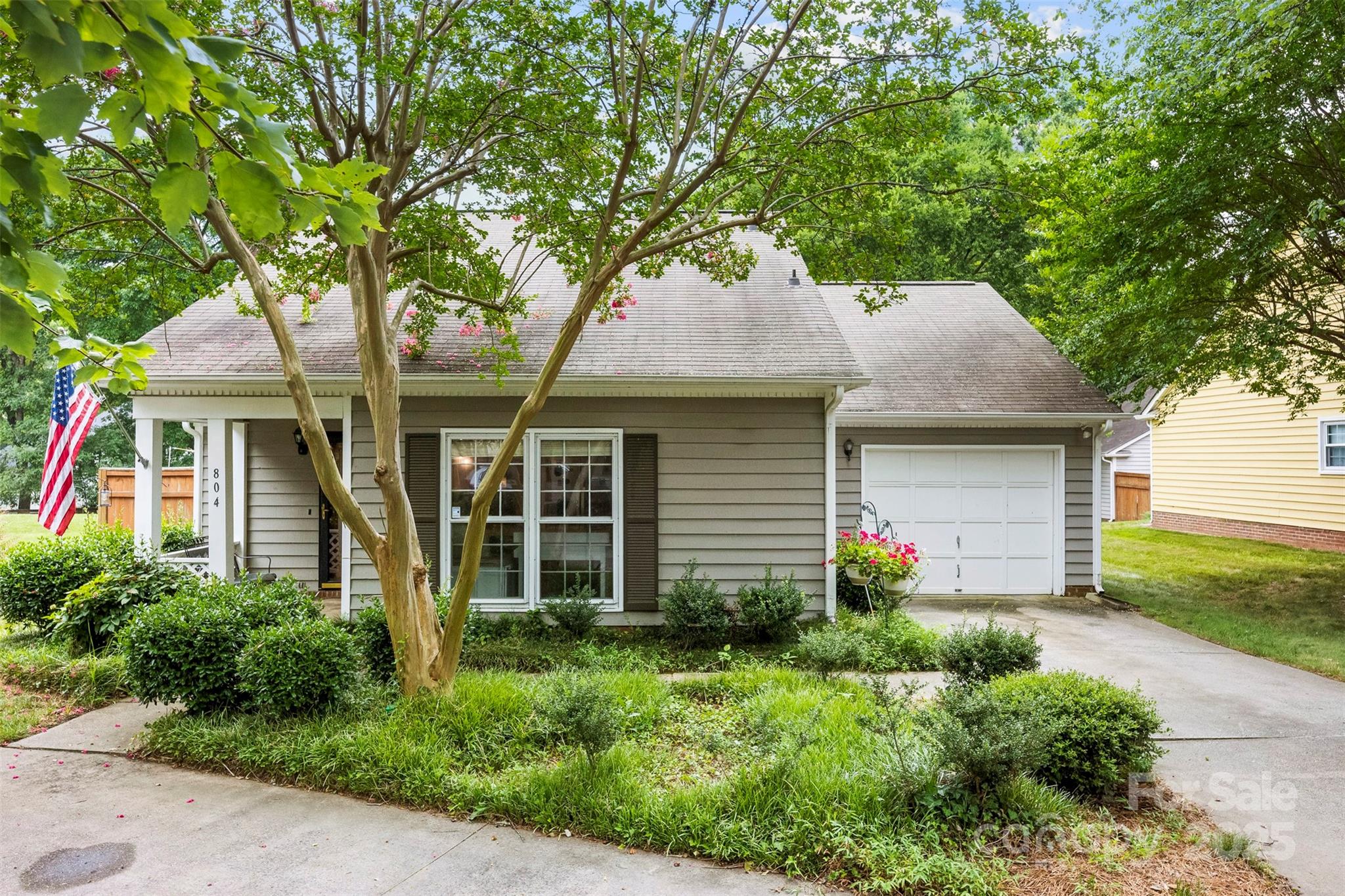 804 Bradford Woods Drive, Charlotte NC 28209