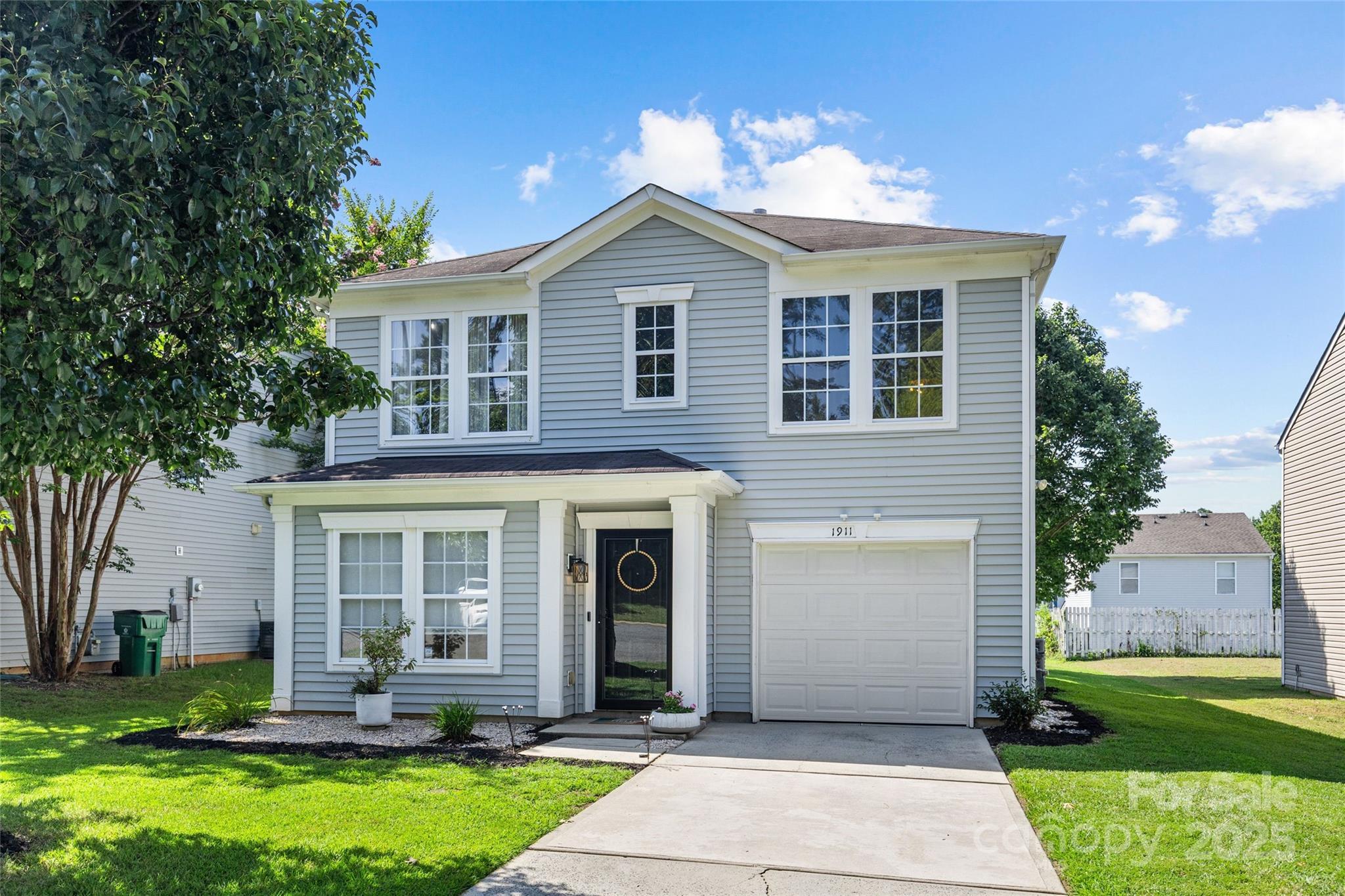 1911 Almond Hills Drive, Charlotte NC 28262