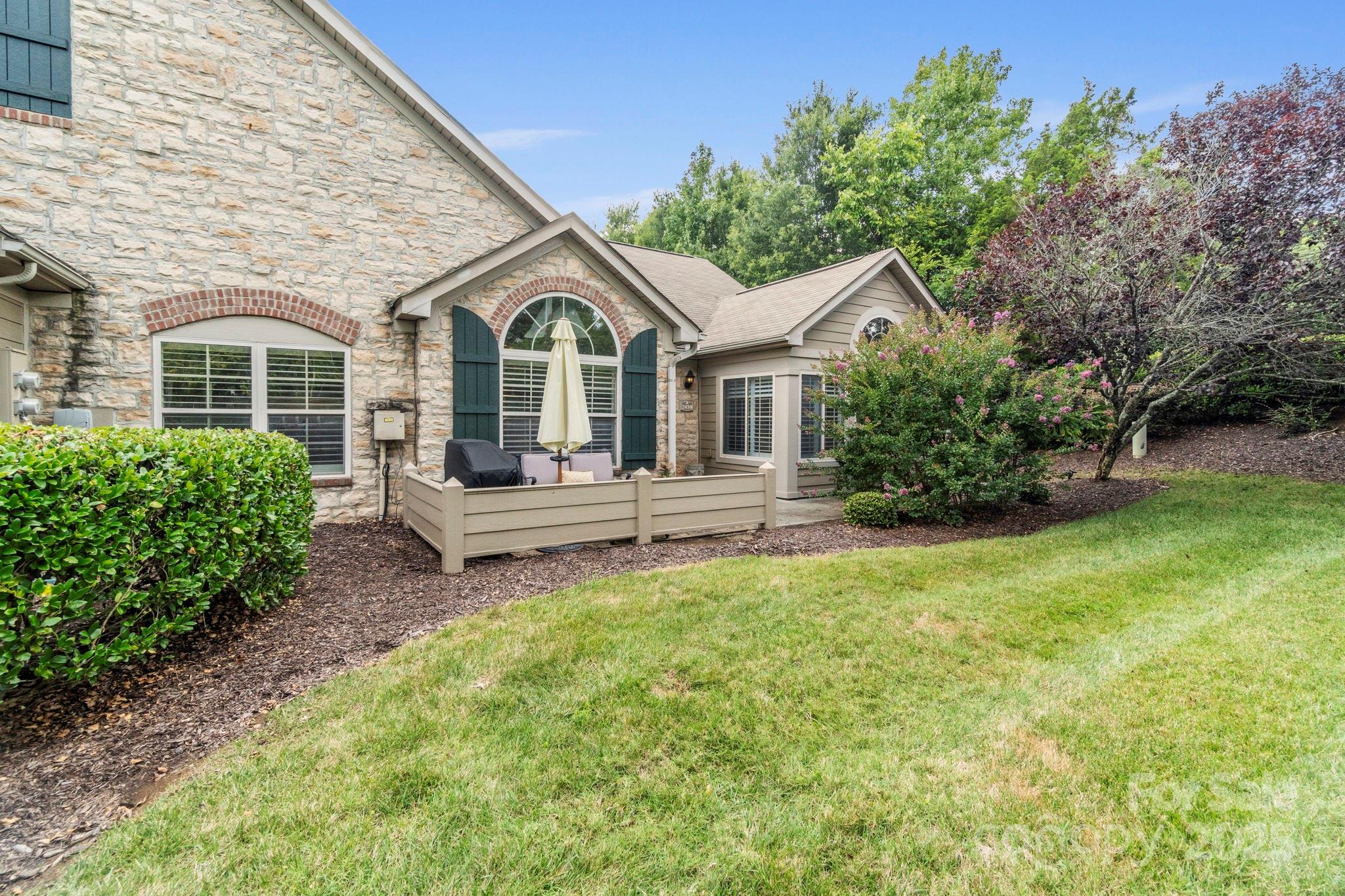 2459 Coltsview Lane, Matthews NC 28105