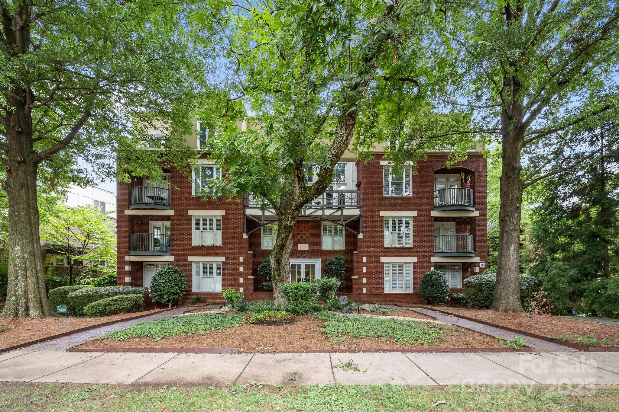 416 Queens Road Unit 19, Charlotte NC 28207