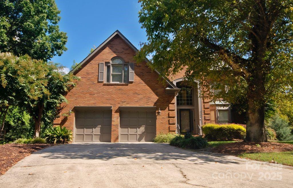 3404 Pondview Lane, Charlotte NC 28210