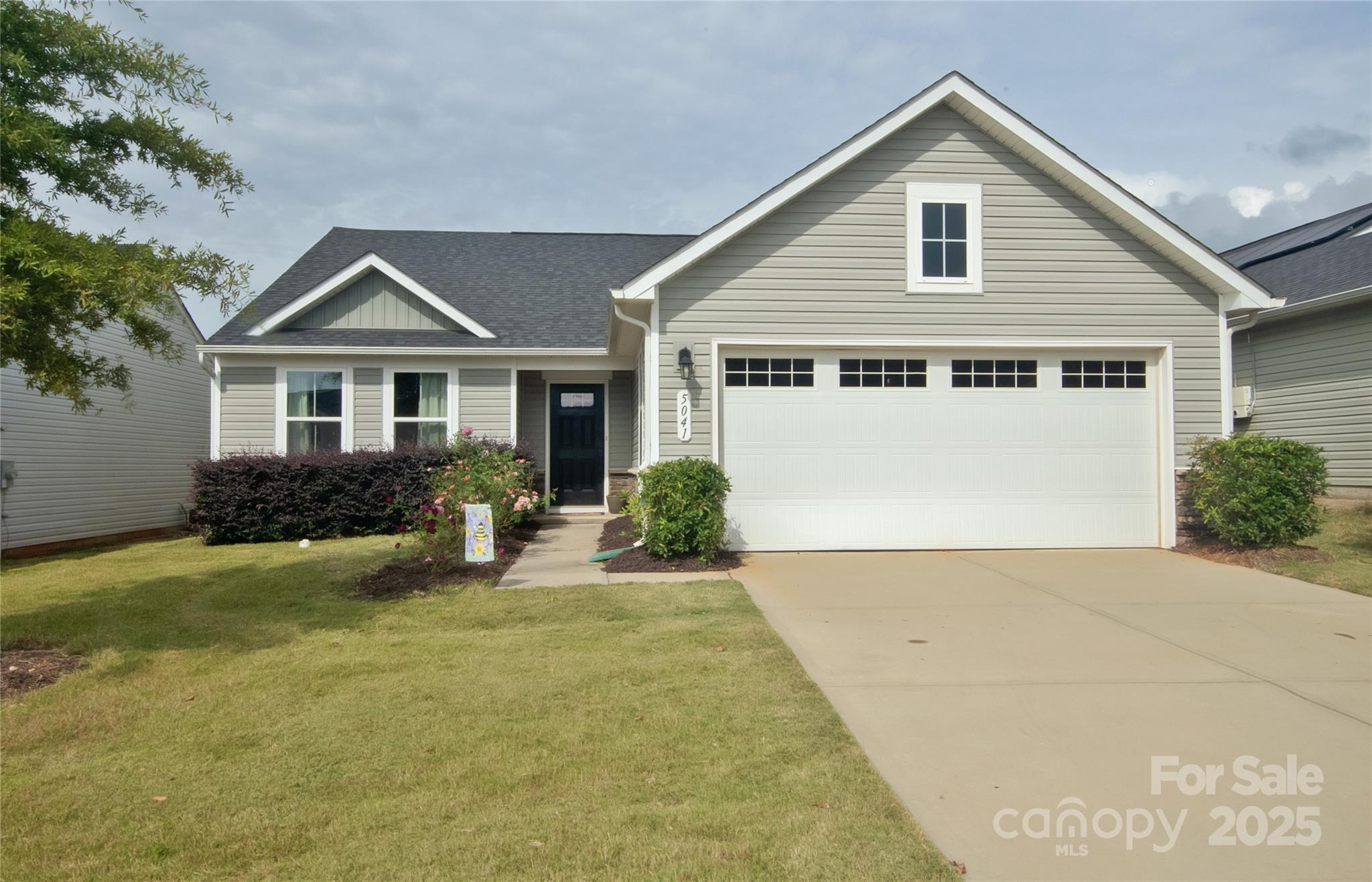 5041 Macvittie Lane, Charlotte NC 28214