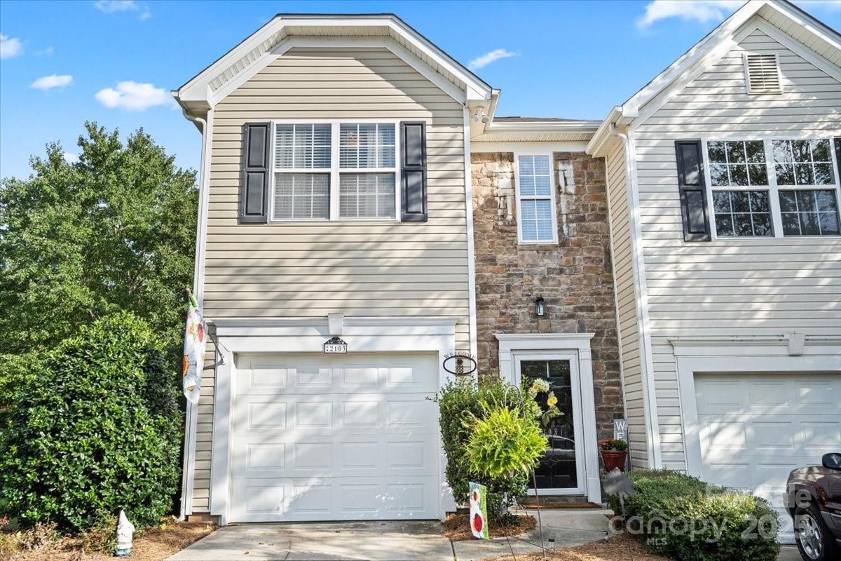 2103 Midnight Blue Lane, Fort Mill SC 29708