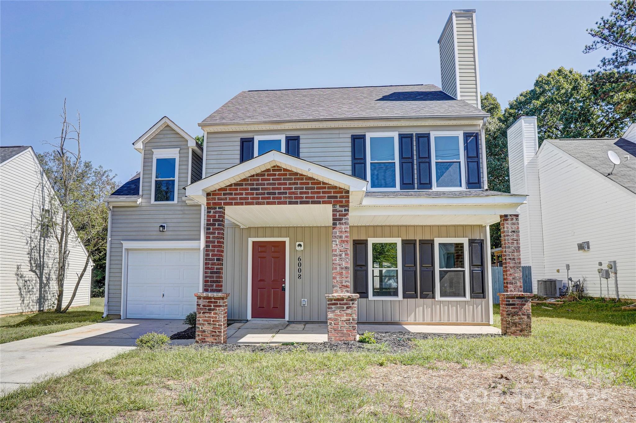 6008 Linda Vista Lane, Charlotte NC 28216