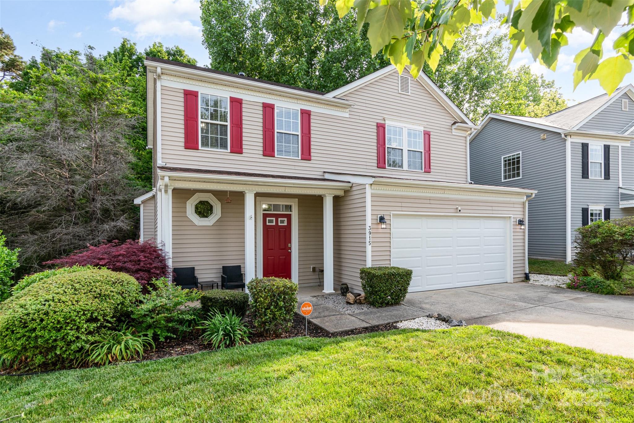 3915 Planters Watch Drive, Charlotte NC 28278