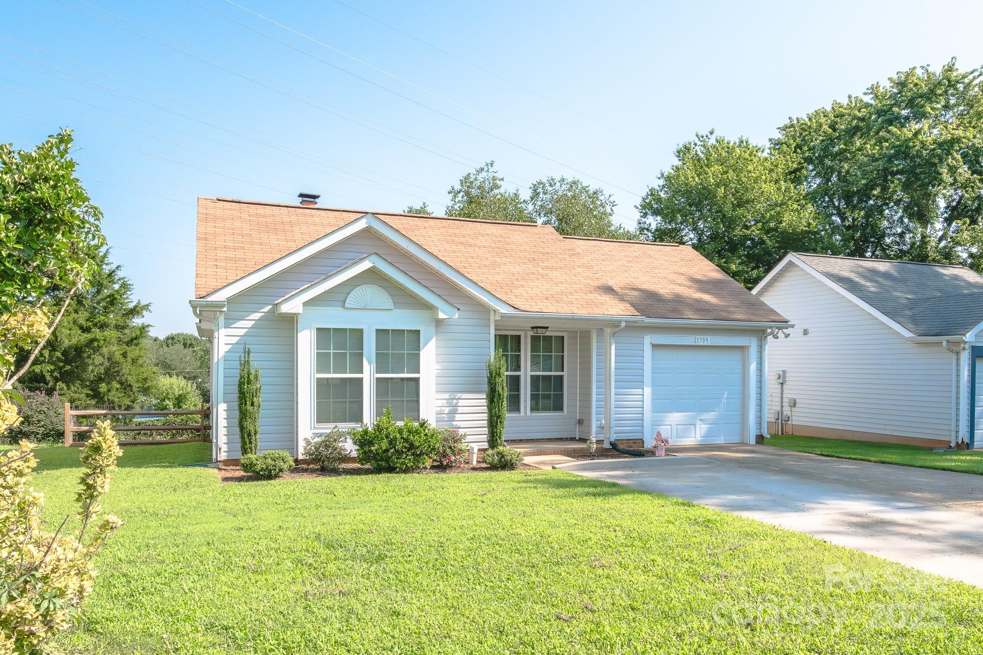 1709 Katherine Kiker Road, Charlotte NC 28213