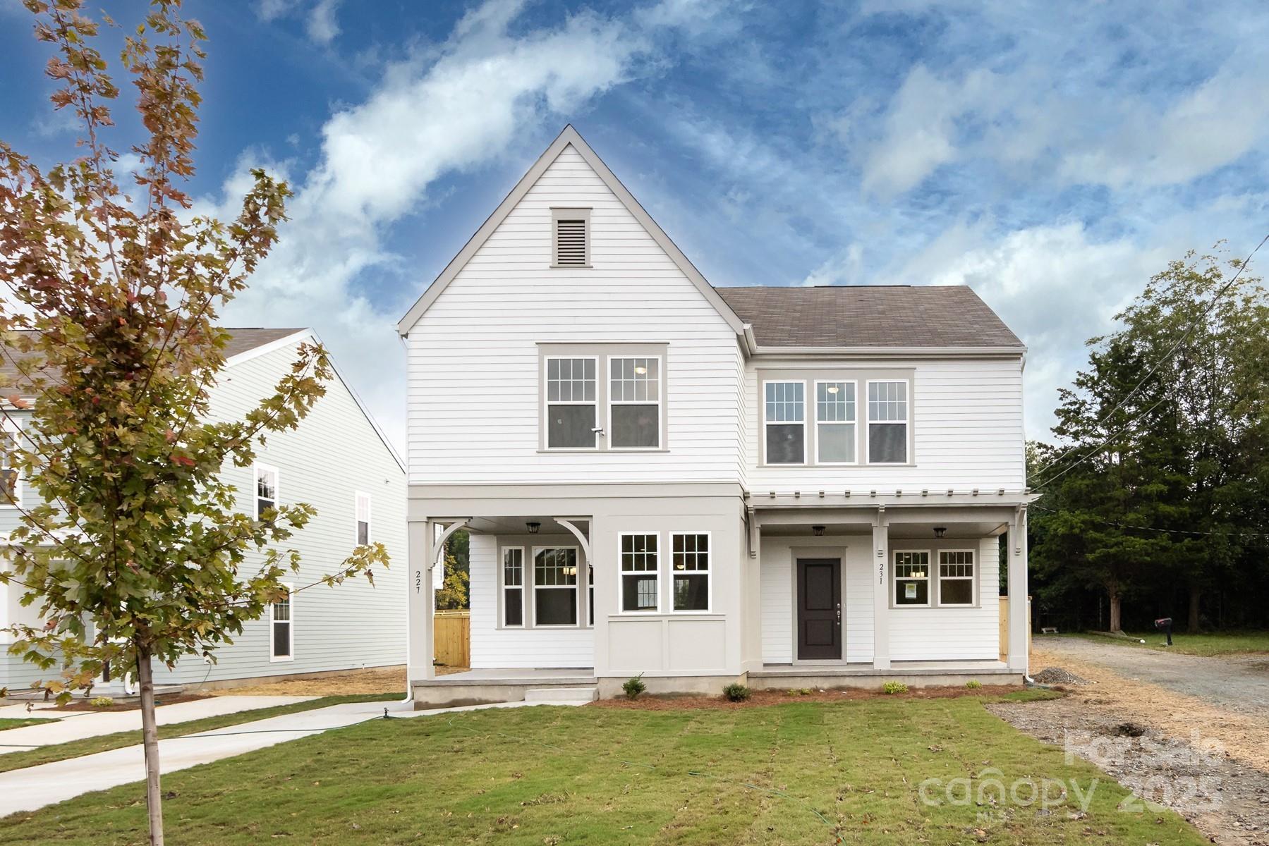 231 Hoskins Avenue Drive, Charlotte NC 28208