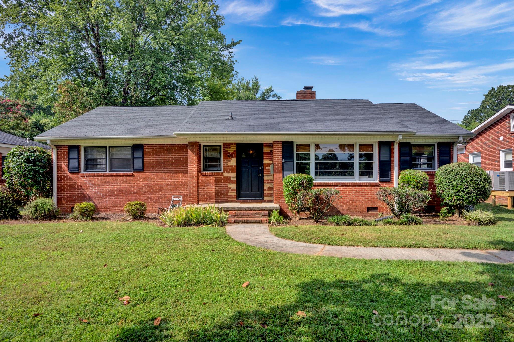 1227 Barkley Road, Charlotte NC 28209