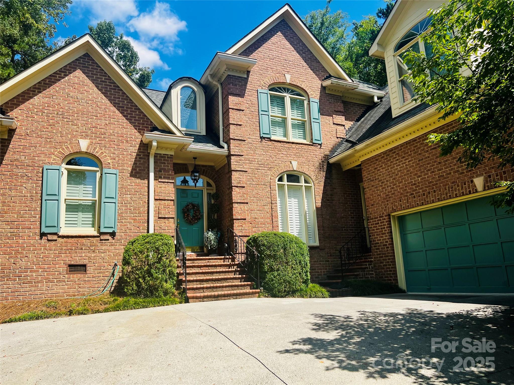 6921 Linkside Court, Charlotte NC 28277