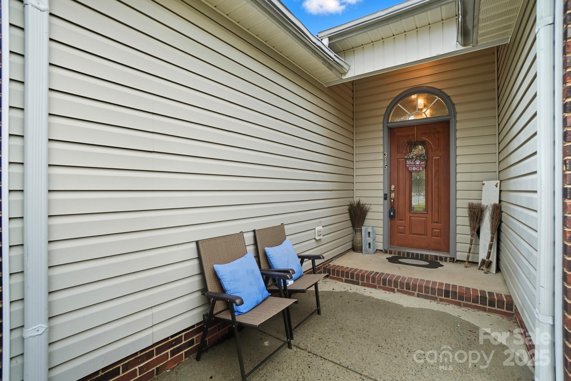 315 Tamarack Drive, Matthews NC 28104