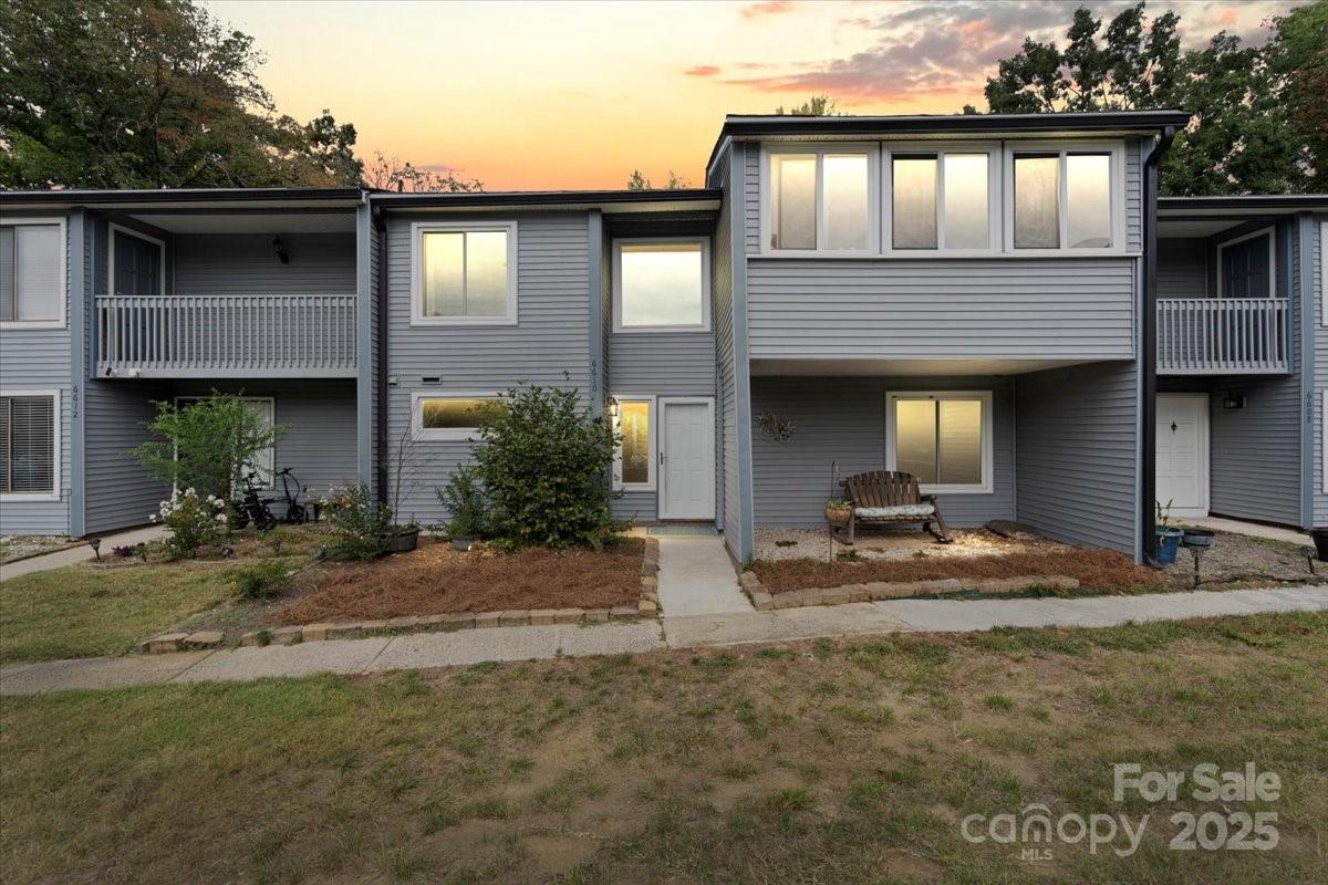 6610 Point Comfort Lane, Charlotte NC 28226