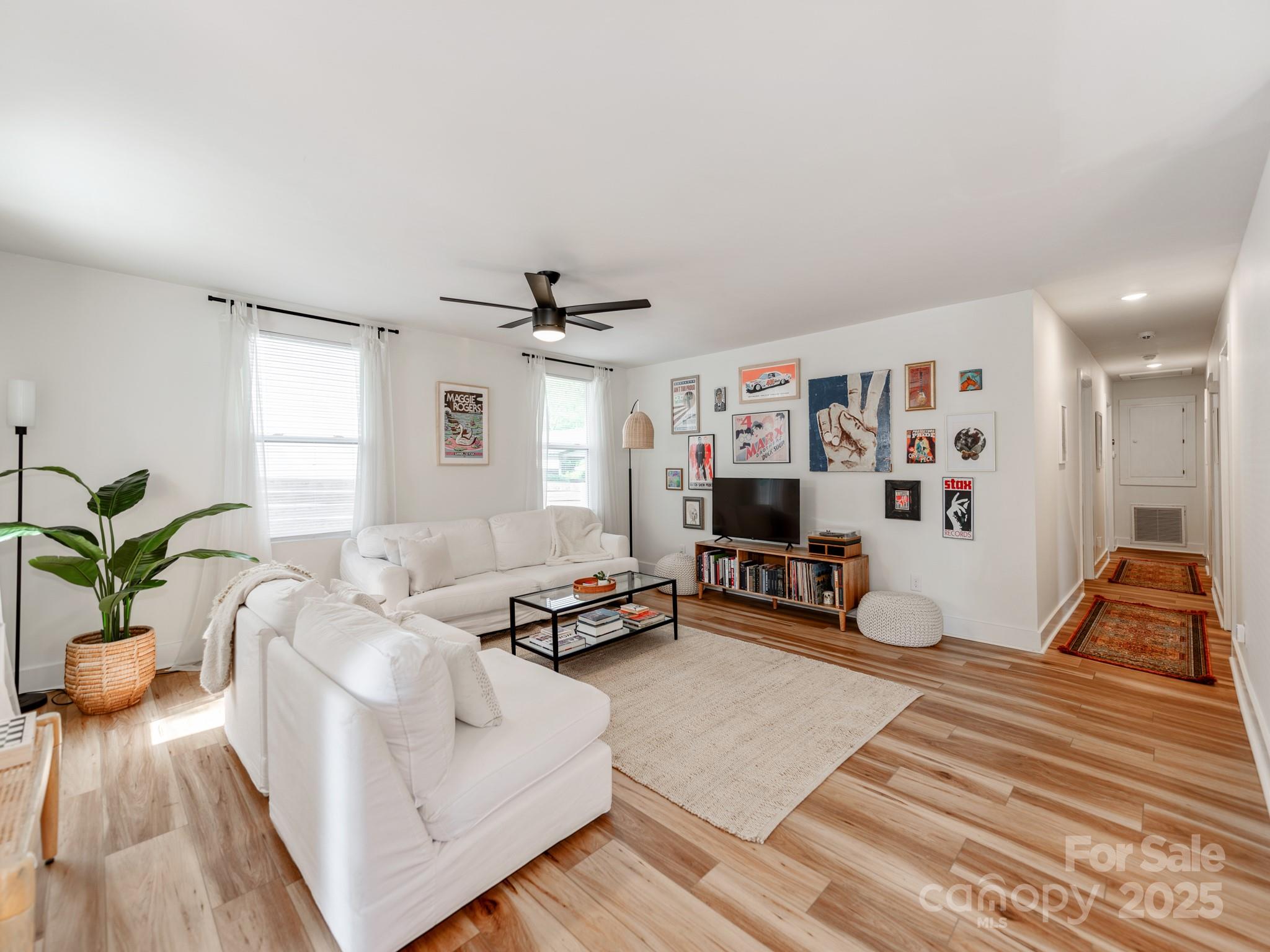 1817 Rush Wind Drive, Charlotte NC 28206