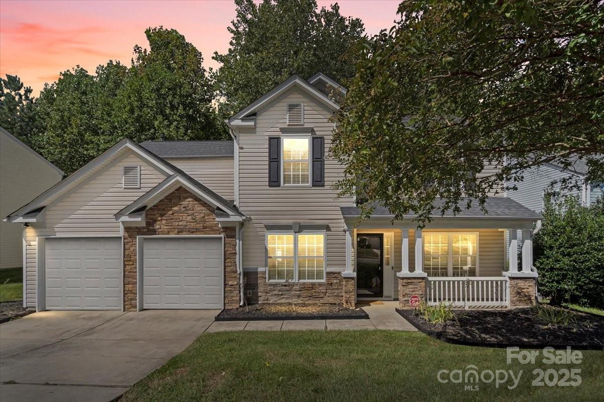 2008 Waters Trail Drive, Charlotte NC 28216