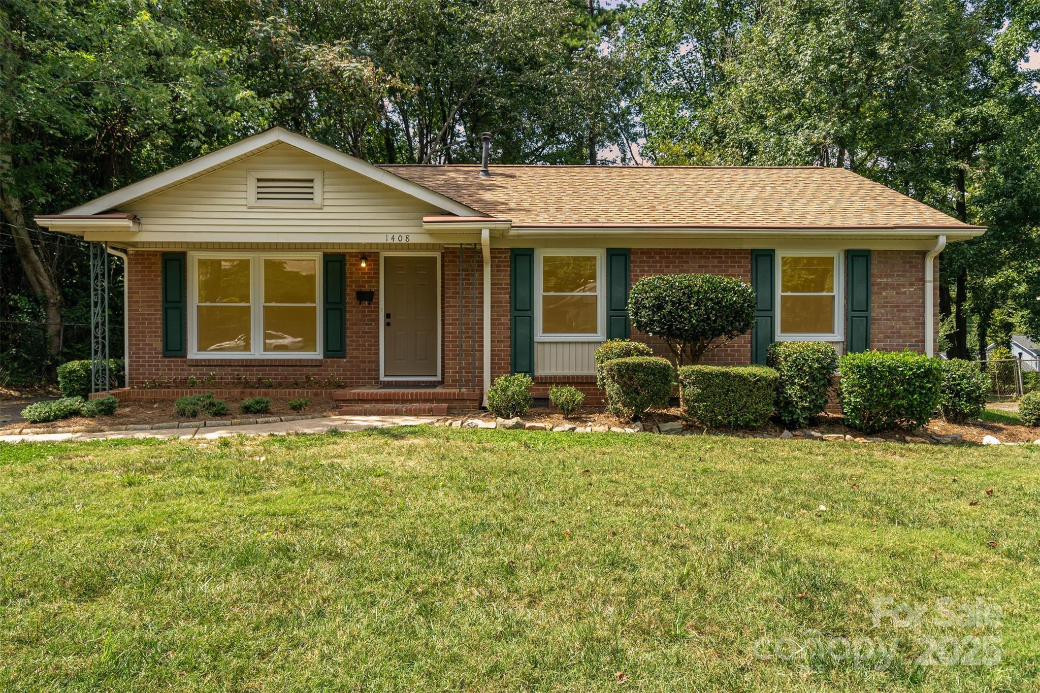 1408 Interurban Avenue, Charlotte NC 28208