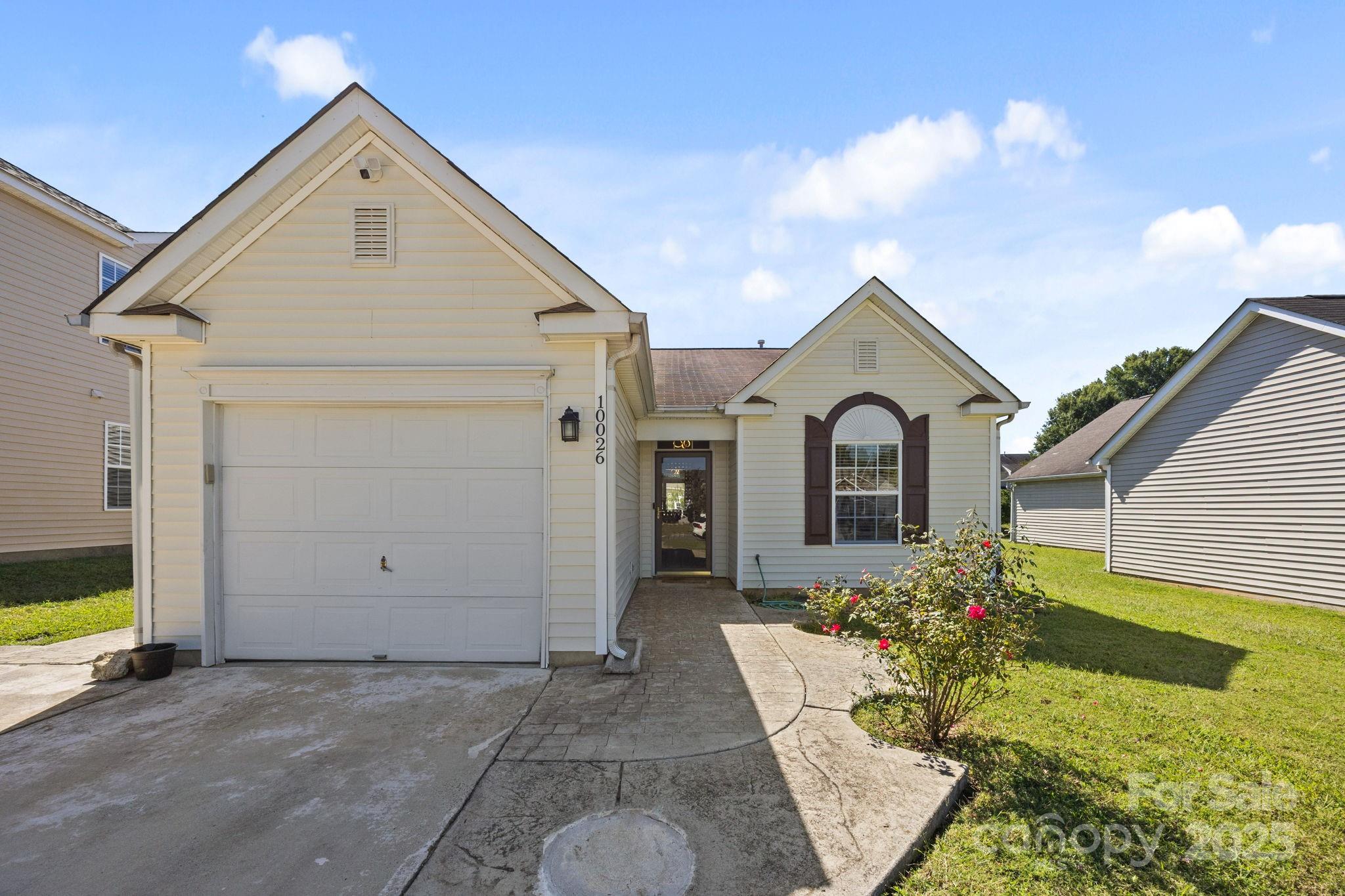 10026 Orchard Grass Court, Charlotte NC 28278