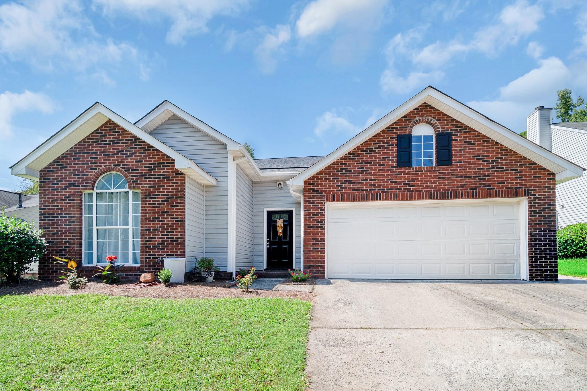 8123 Vermilion Drive, Charlotte NC 28215