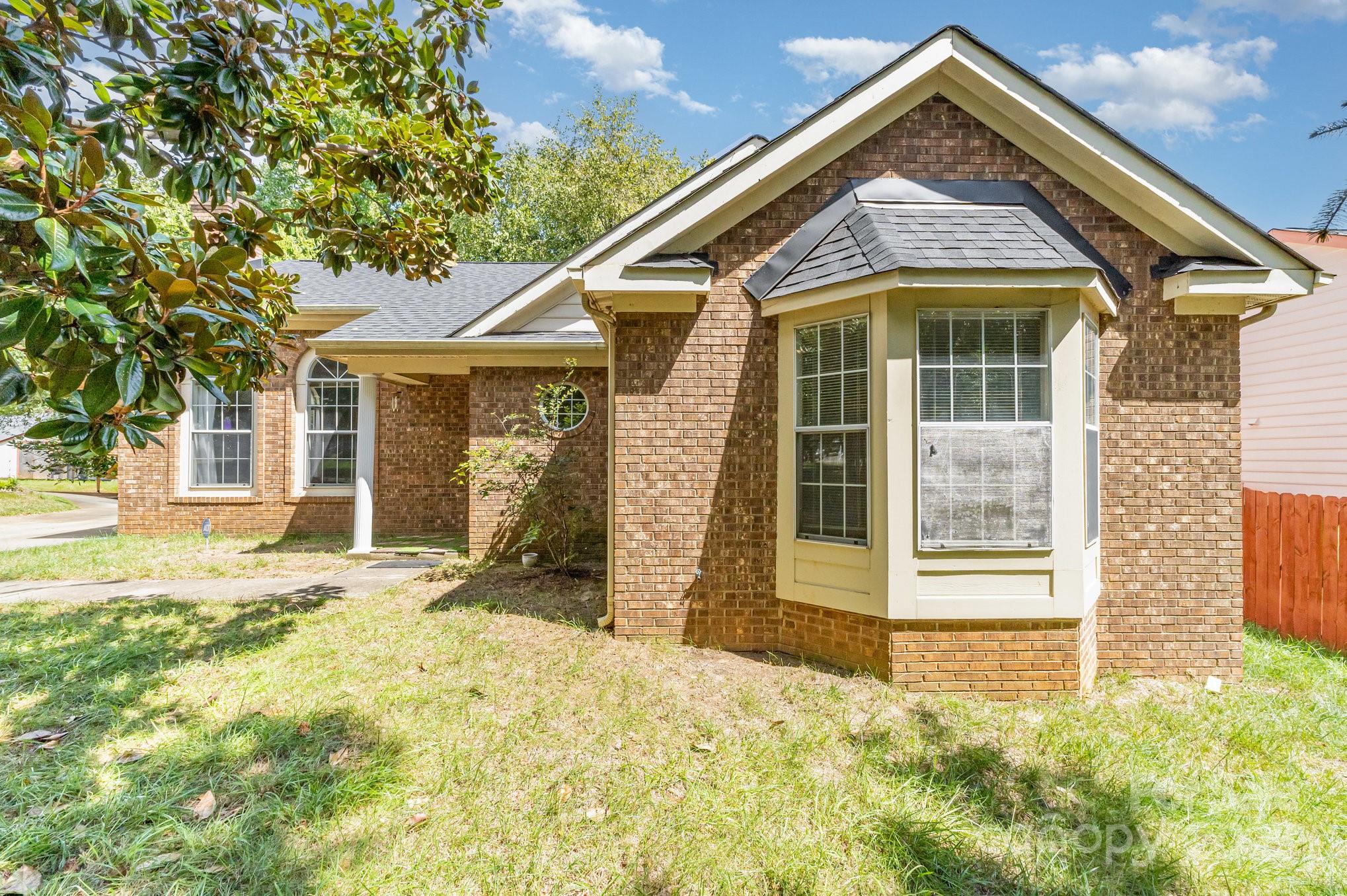900 Gretna Green Drive, Charlotte NC 28217