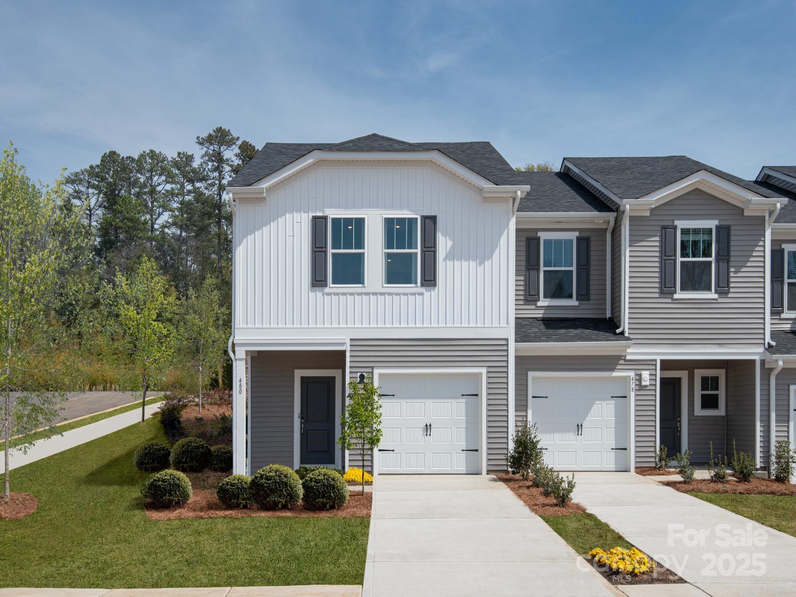 4109 Summit Woods Drive, Charlotte NC 28216