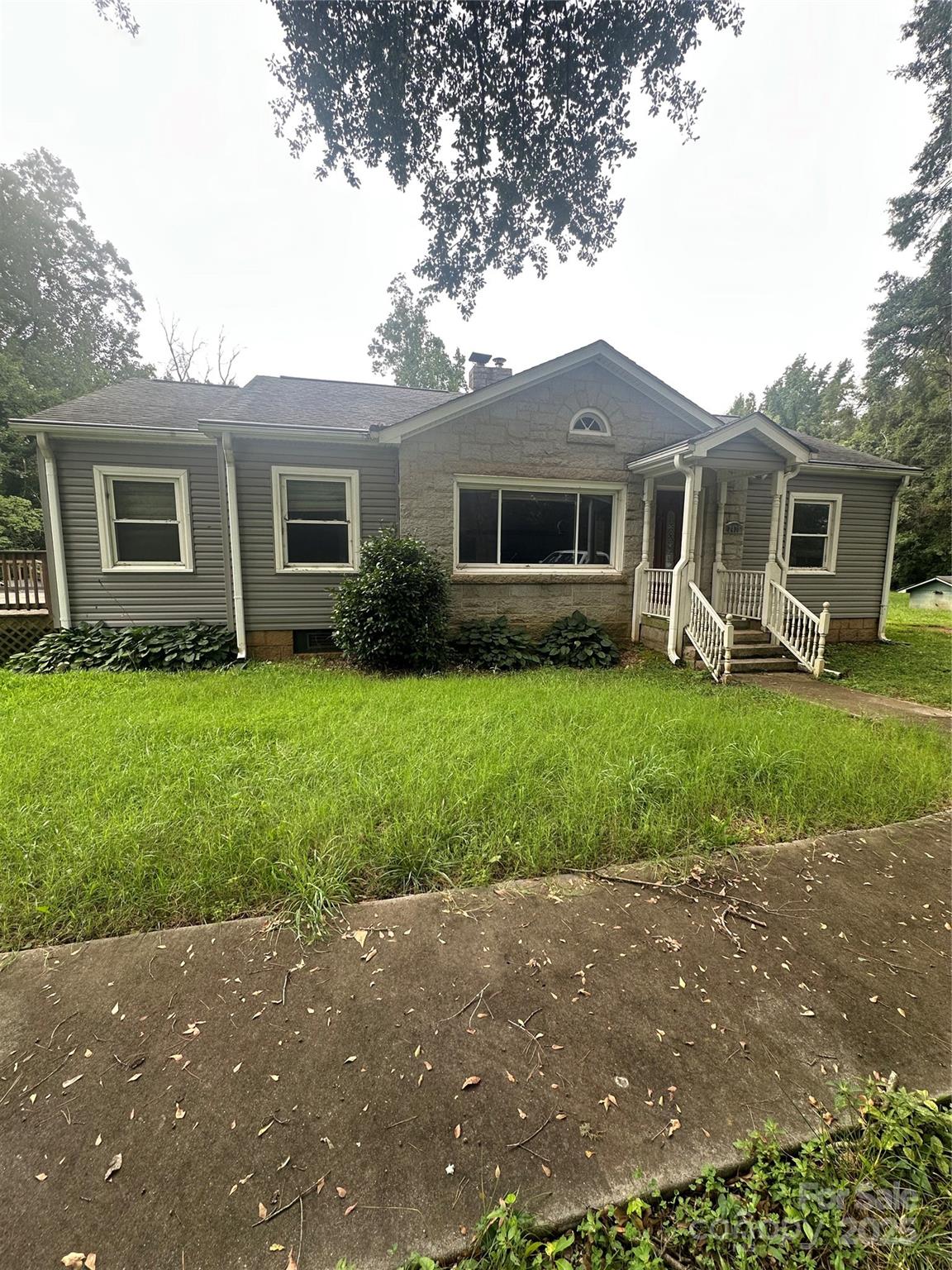 2430 Mt Holly-Huntersville Road, Charlotte NC 28214