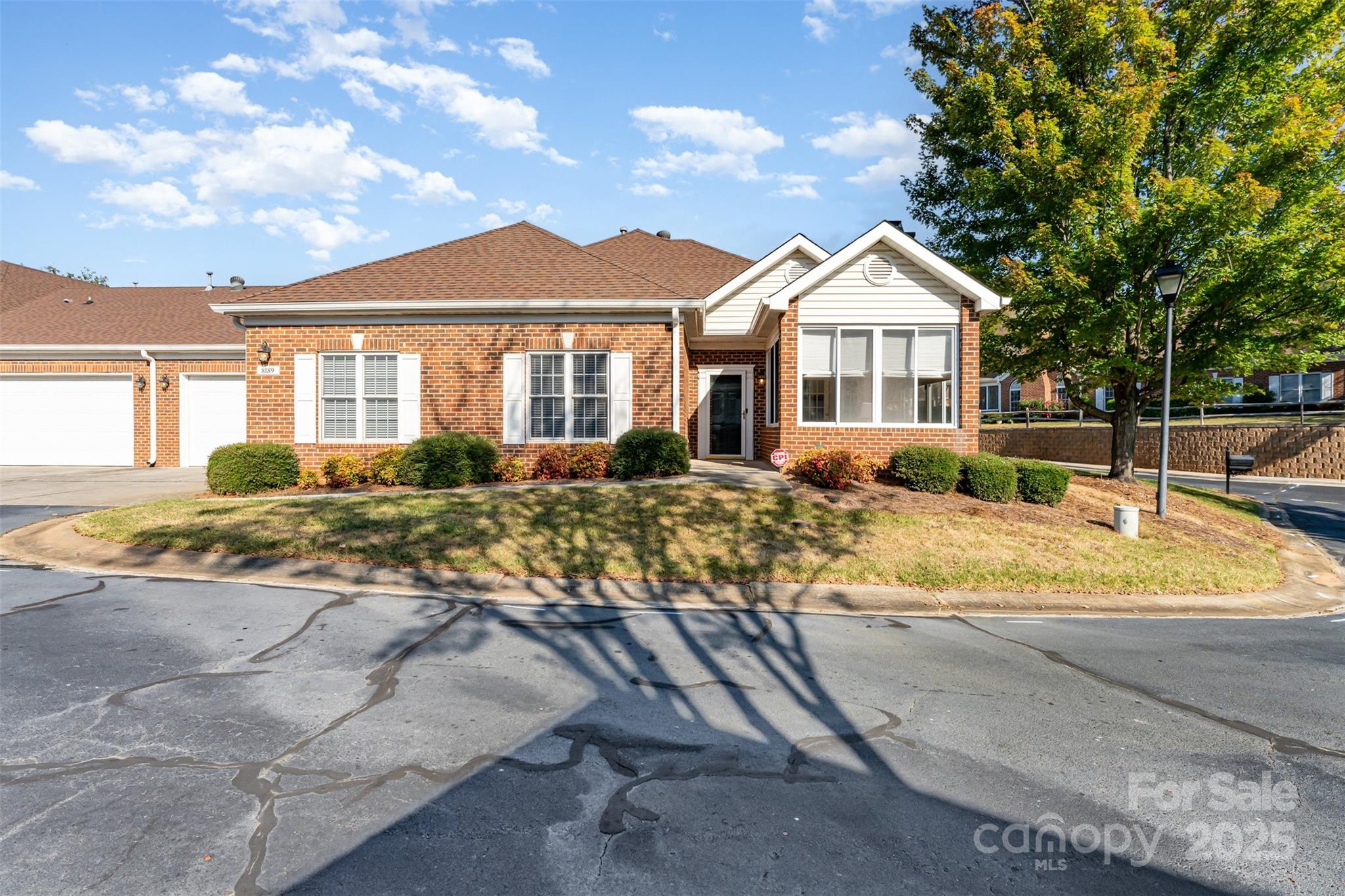 8189 Windsor Ridge Drive, Charlotte NC 28277