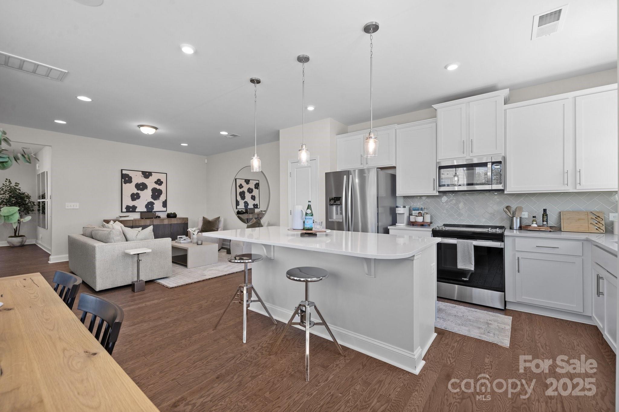 2954 Clyde Drive, Charlotte NC 28208