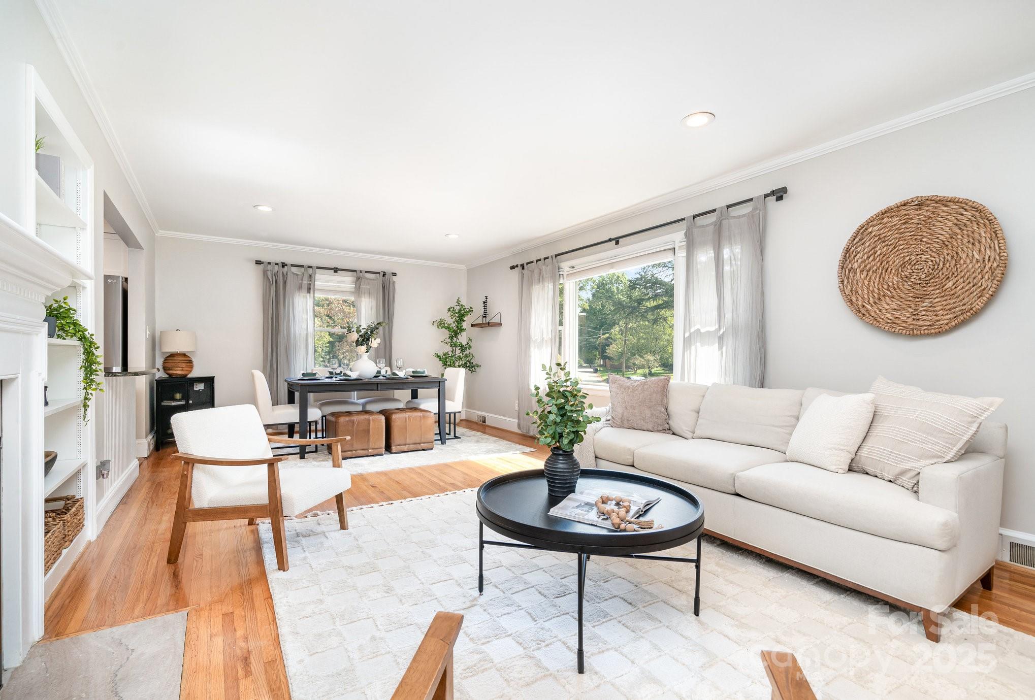 931 Hickory Nut Street, Charlotte NC 28205