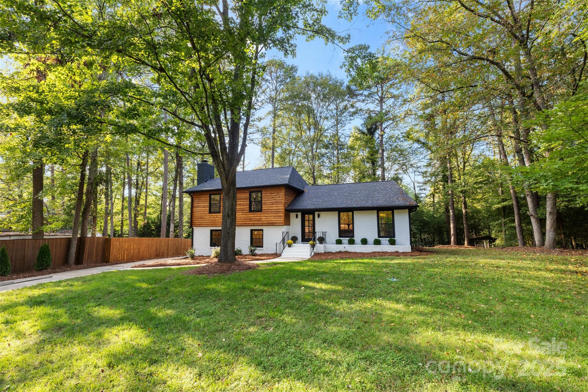 509 Selkirk Place, Charlotte NC 28270