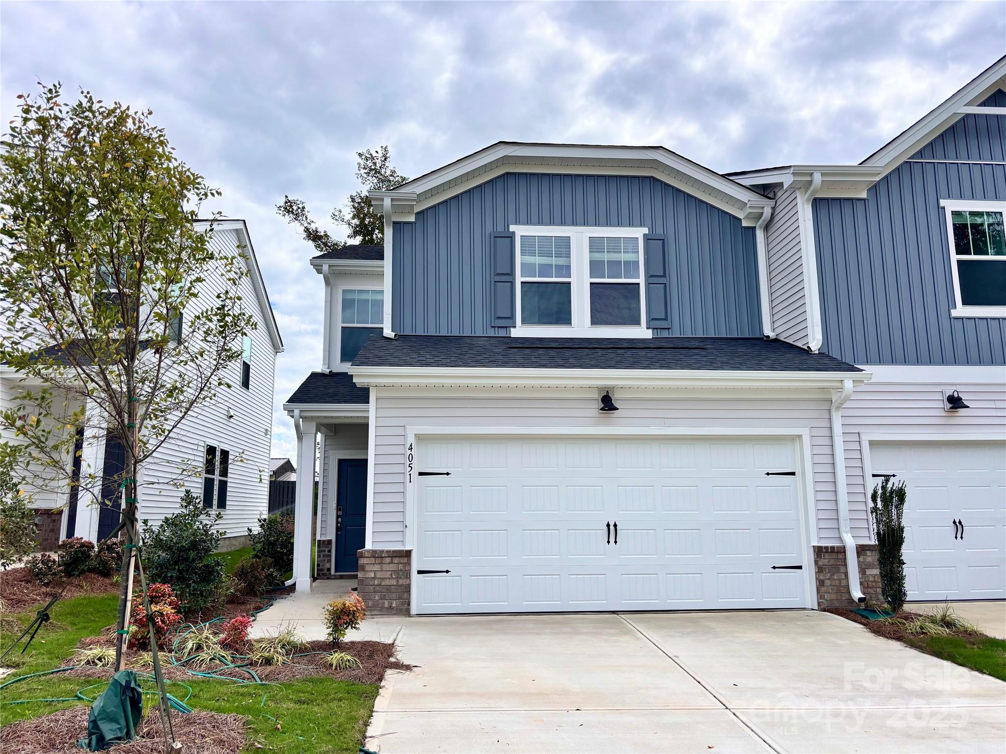 4051 Summit Woods Drive, Charlotte NC 28216