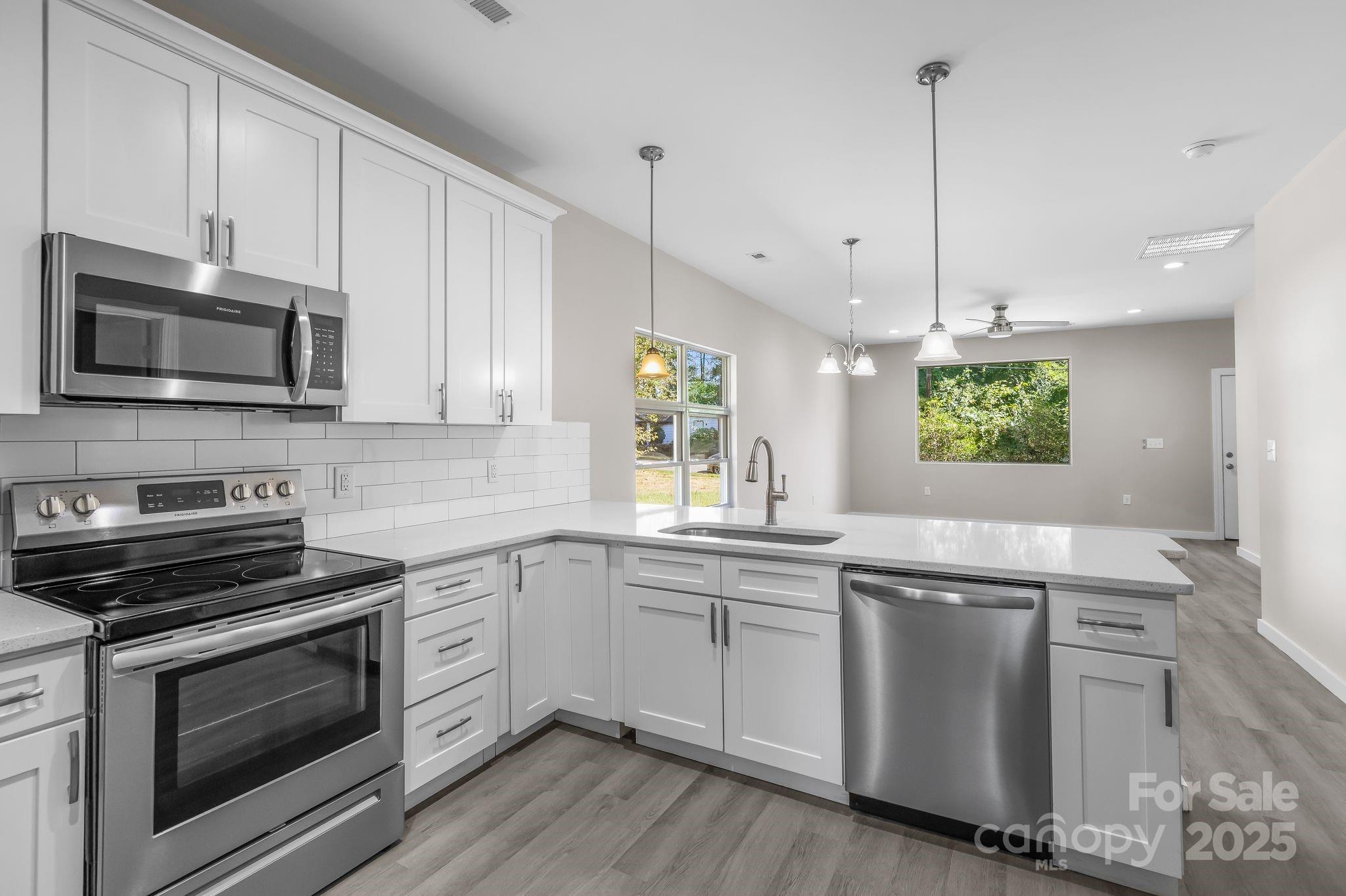 2317 Kennesaw Drive, Charlotte NC 28216