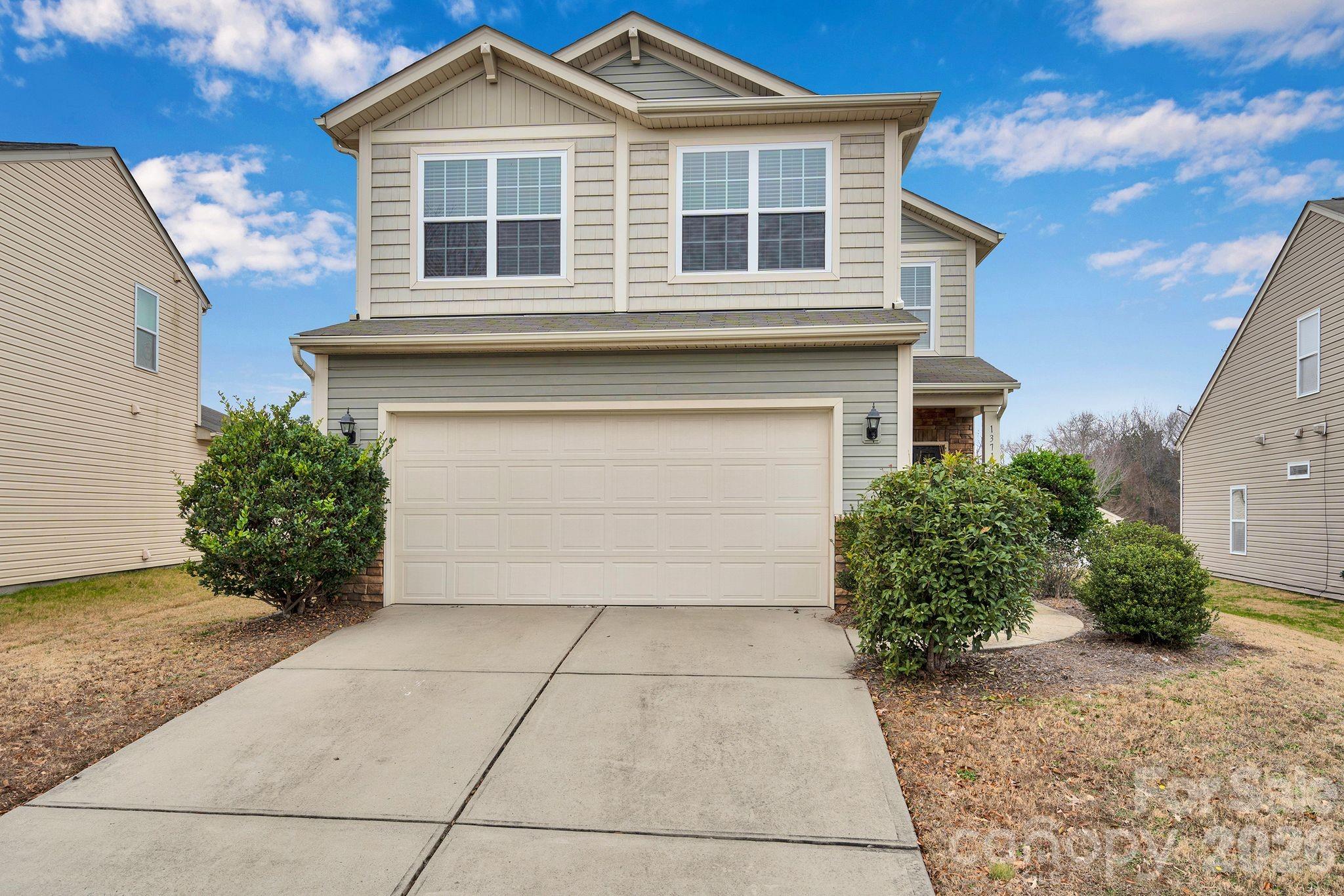 13718 Porter Creek Road, Charlotte NC 28262