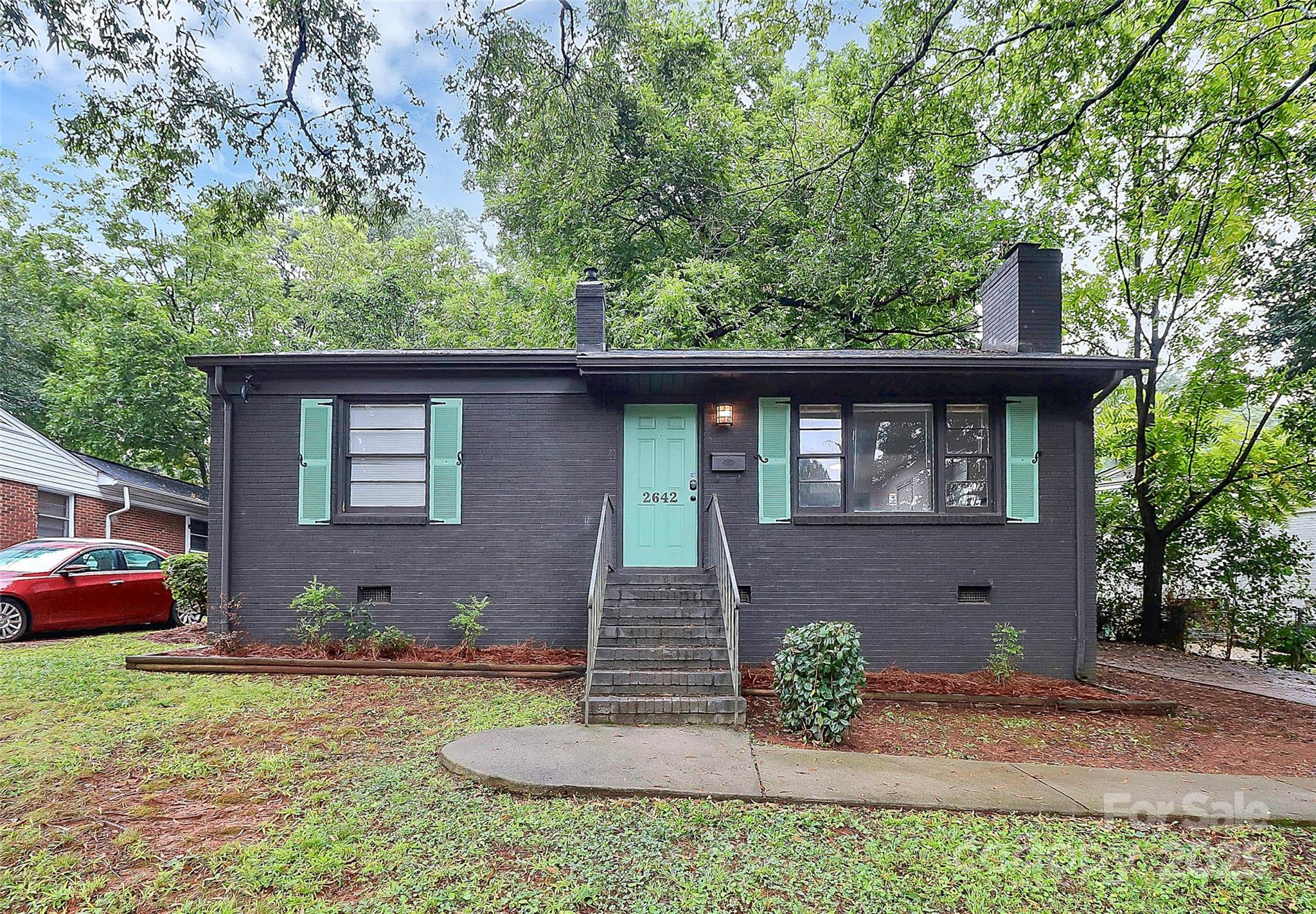 2642 Rachel Street, Charlotte NC 28206