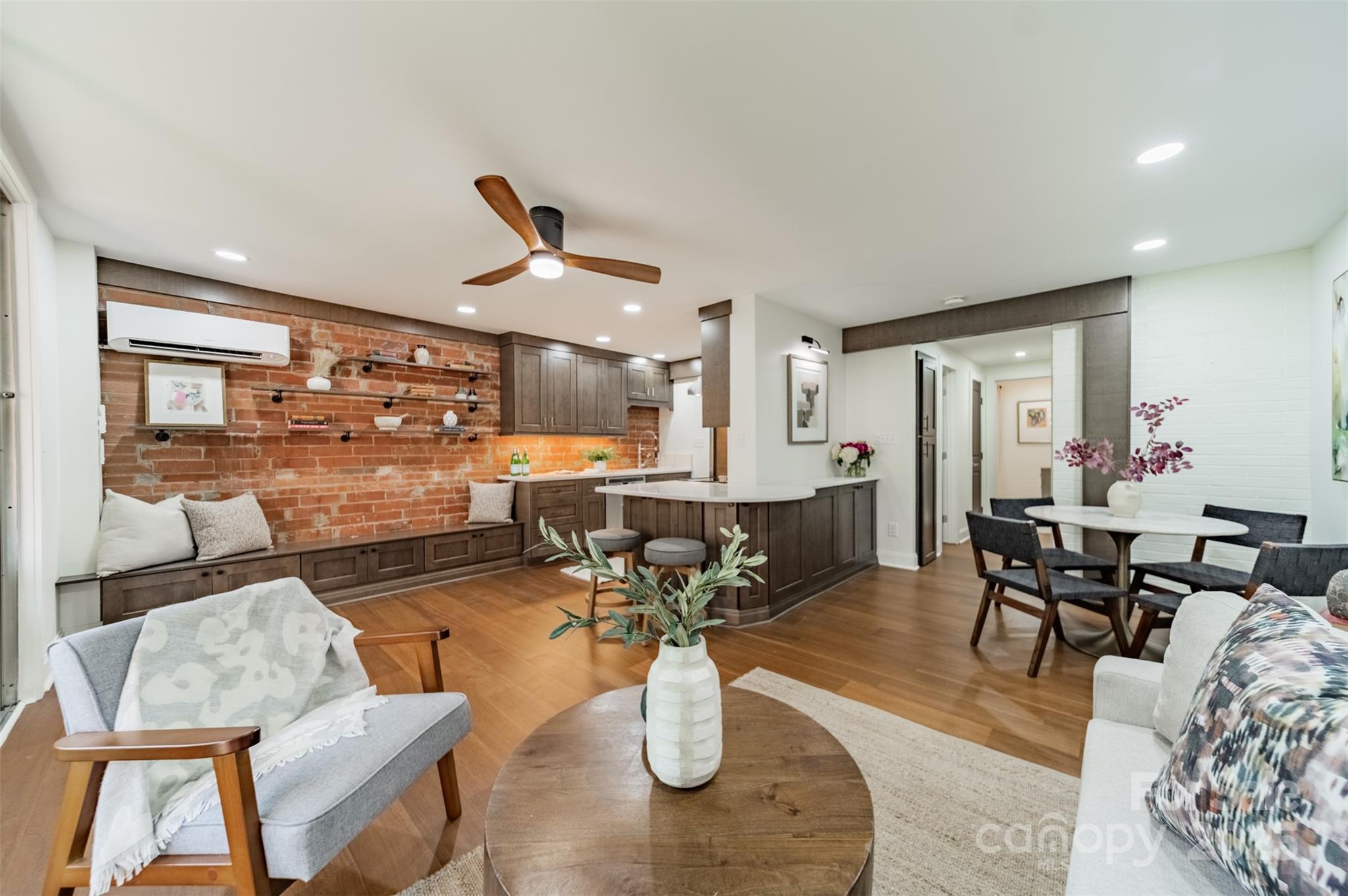 400 Queens Road Unit D6, Charlotte NC 28207