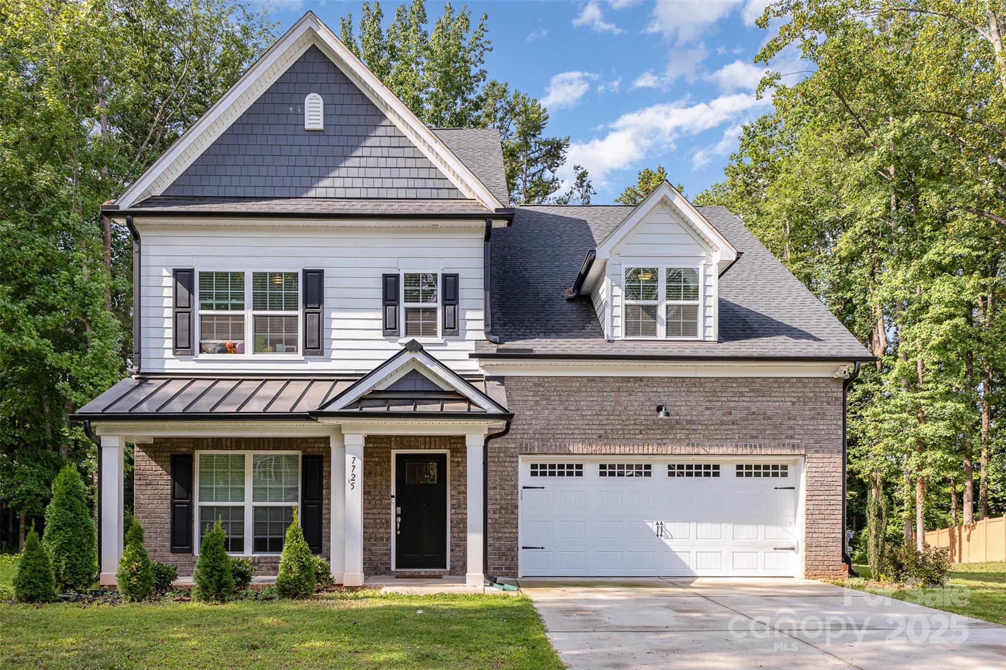 7725 Shalom Drive, Charlotte NC 28216