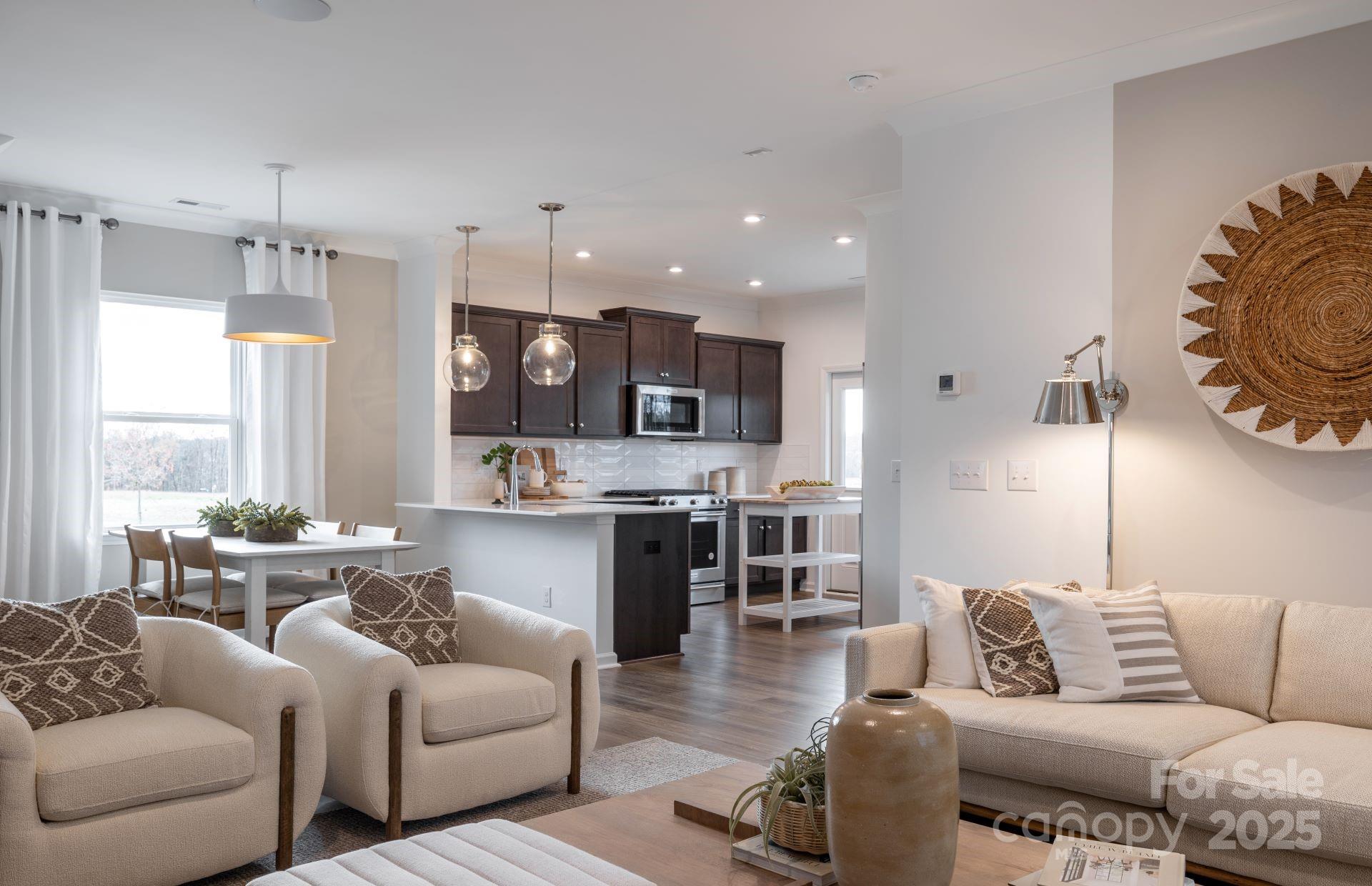 11526 Glasden Road Unit 501, Charlotte NC 28278