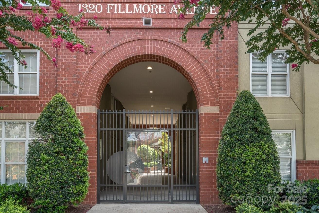 1320 Fillmore Avenue Unit 107, Charlotte NC 28203
