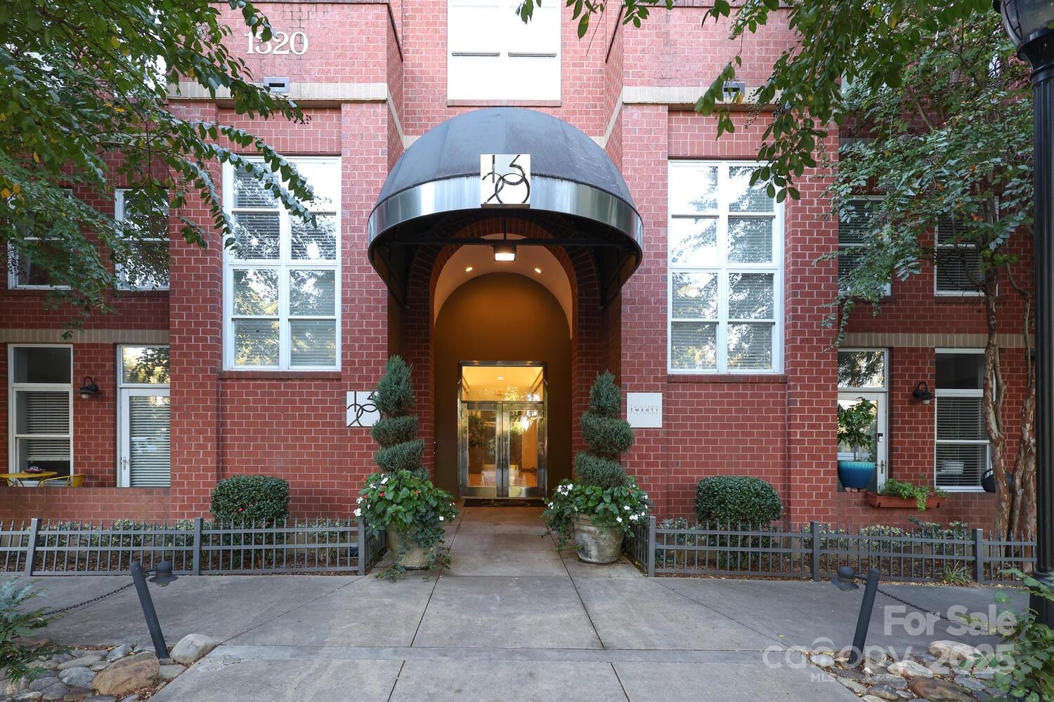 1320 Fillmore Avenue Unit 305, Charlotte NC 28203