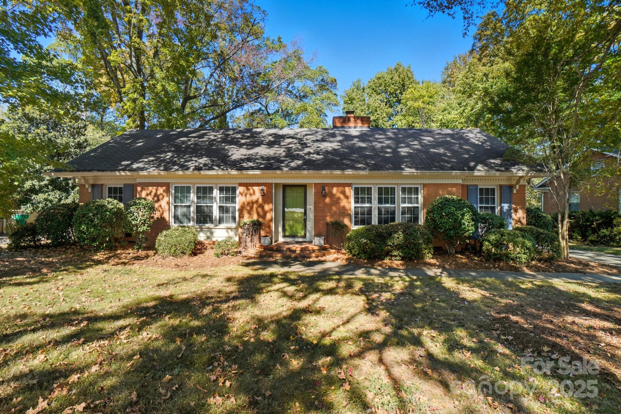 5926 Sharon Road, Charlotte NC 28210
