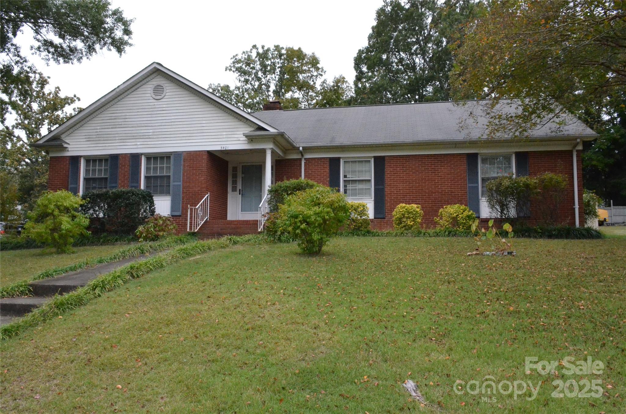 3401 Aspendale Lane, Charlotte NC 28212